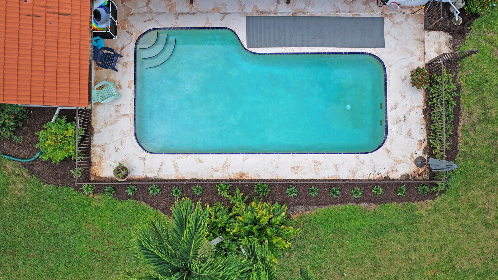 10_Aerial10_mls