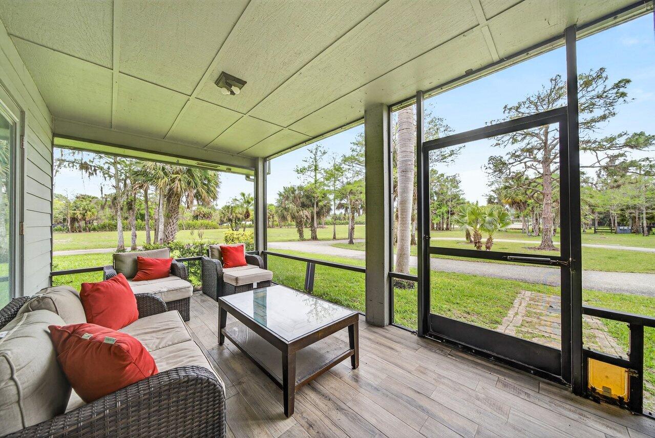 Screened Patio