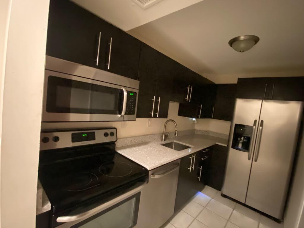 KITCHEN #204N KITCHEN #204N