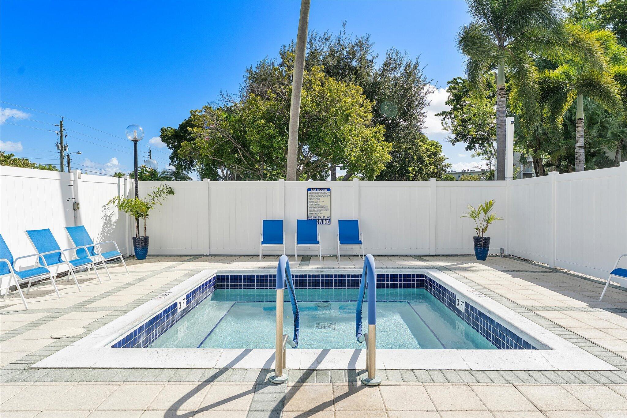 35-2240 Cypress Bend Drive_035
