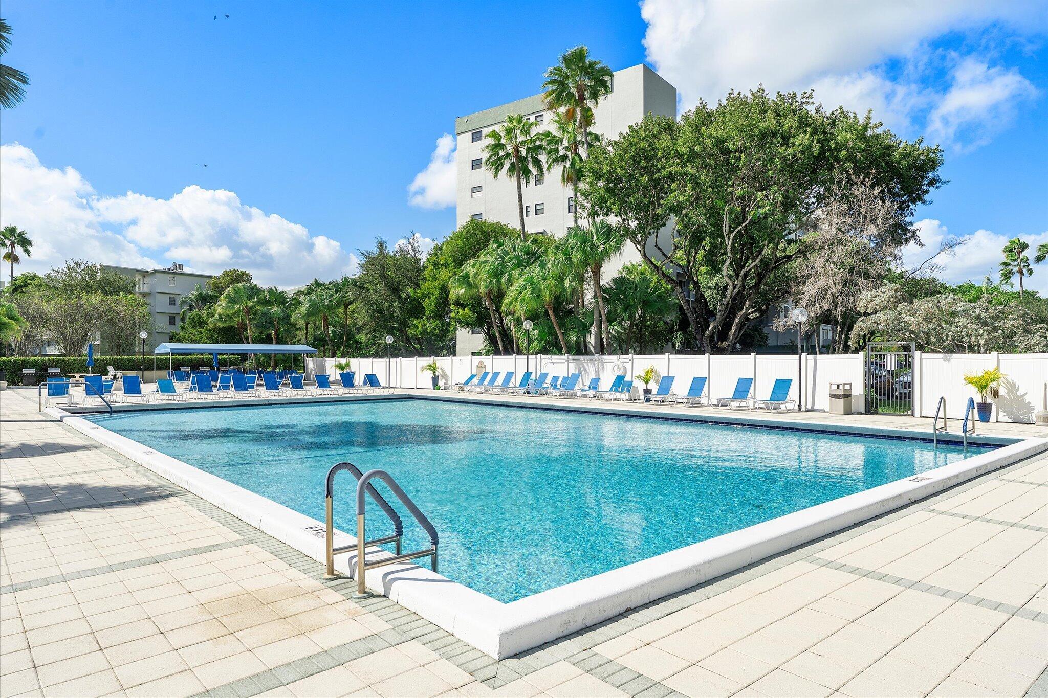 36-2240 Cypress Bend Drive_036