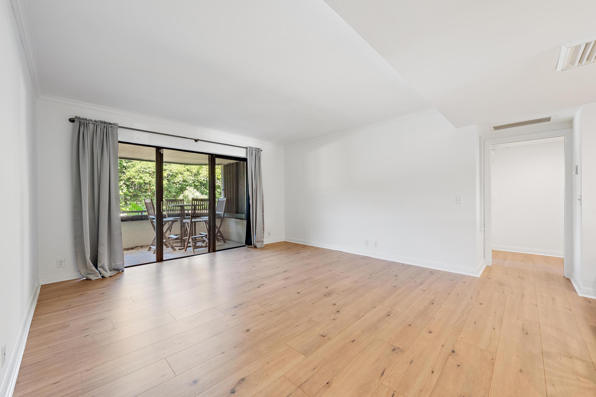 1124 Marine Way W D2R-16