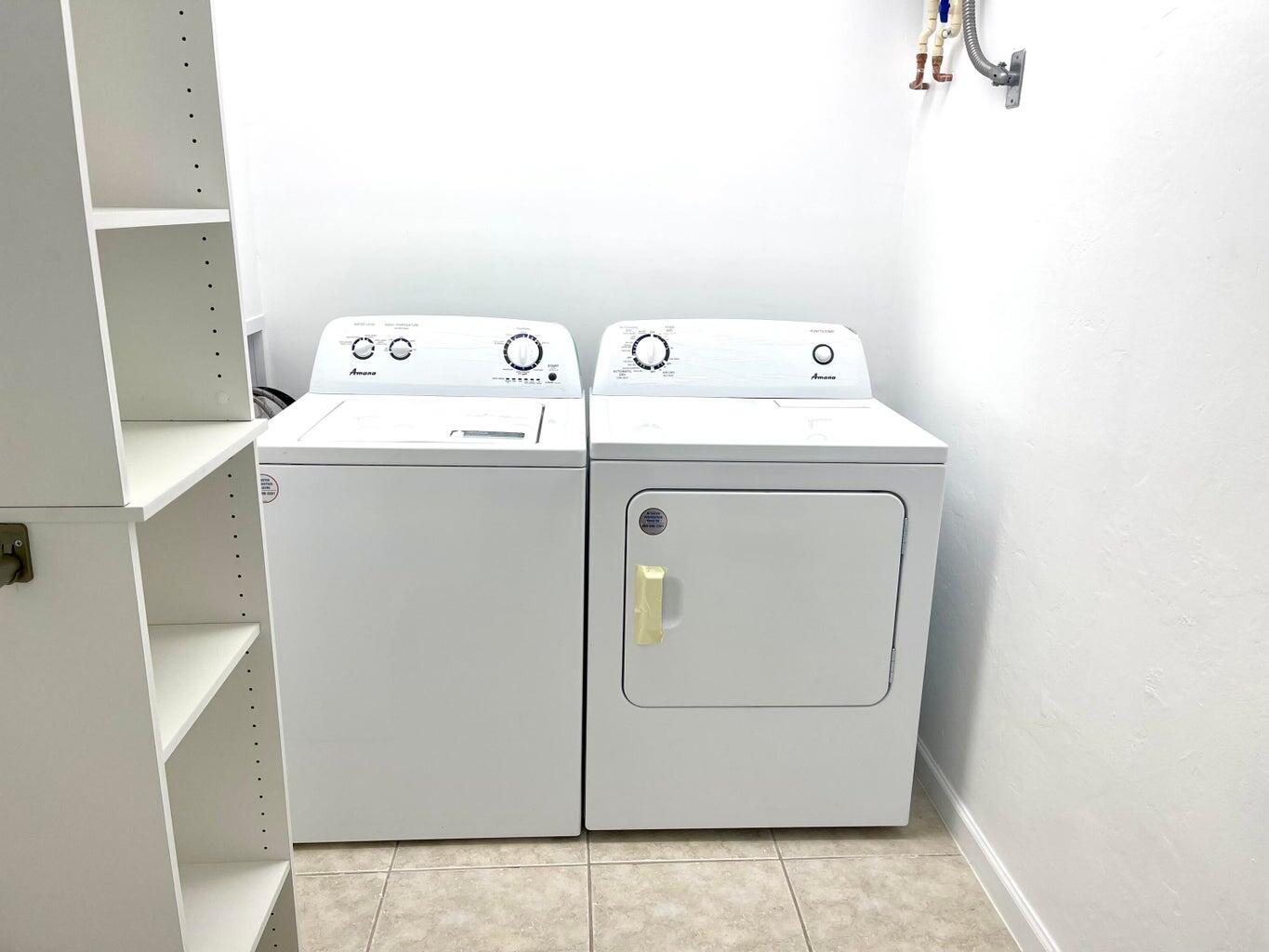 214 NE 11TH ST BATH 3