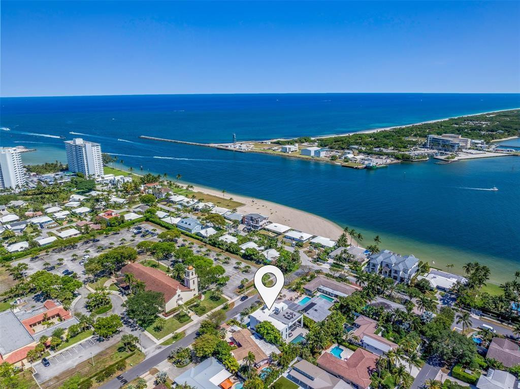 Aerial View - walking distance to beach