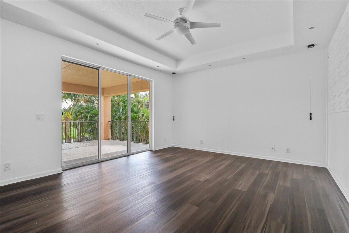 MAIN MASTER SUITE ON SECOND FLOOR