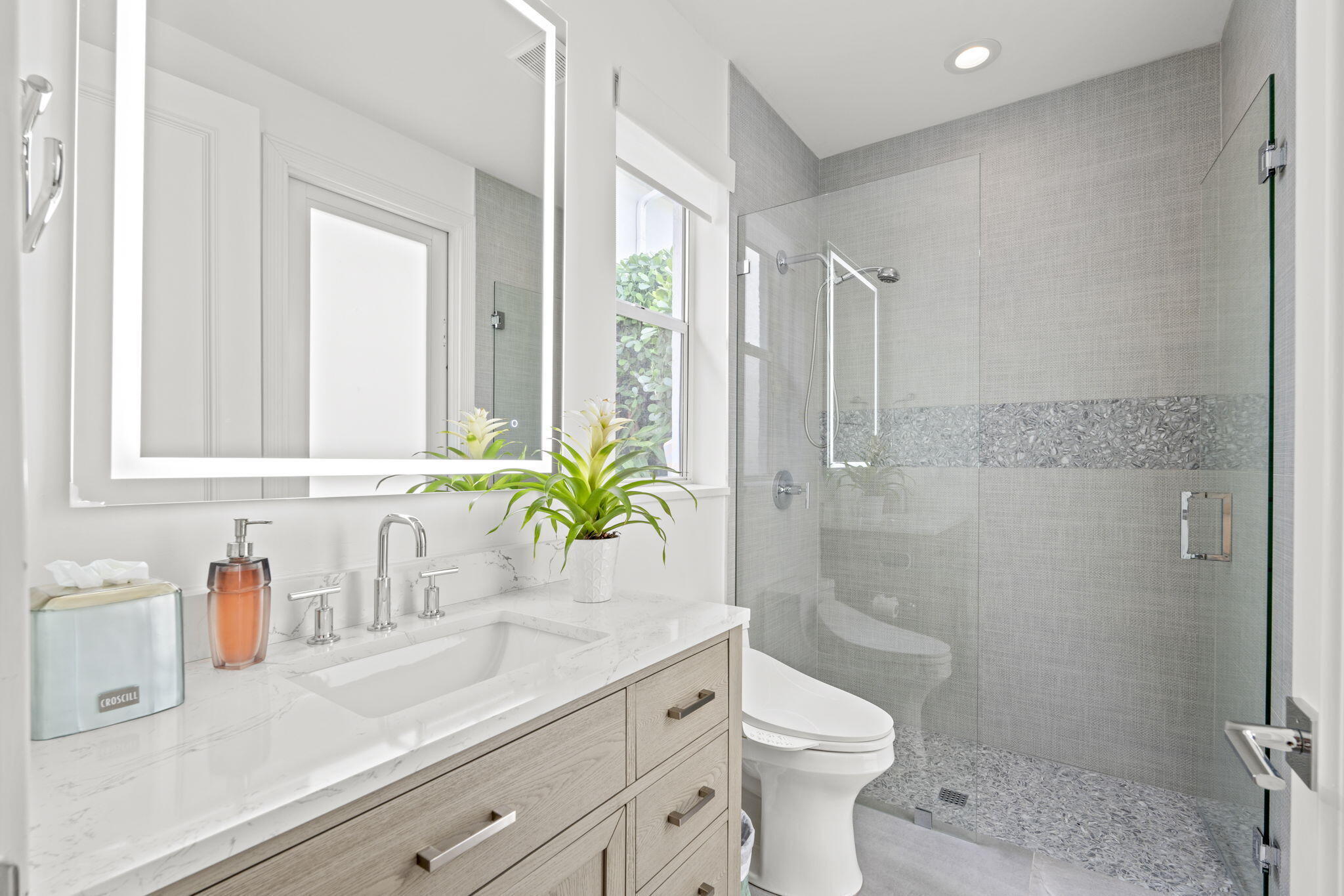 47-web-or-mls-A7409132