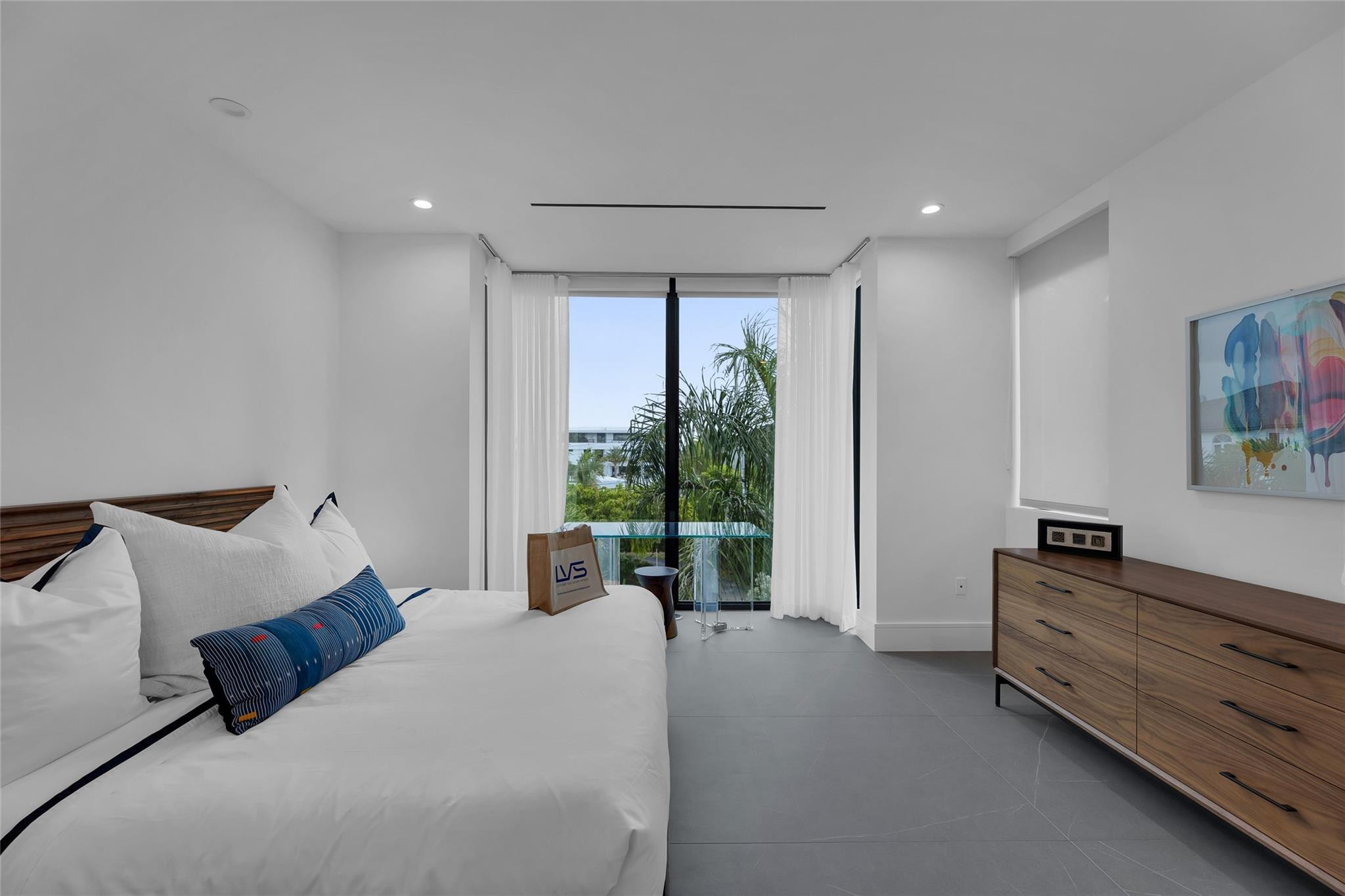 2nd Floor Suite (North Facing)Bedroom #5