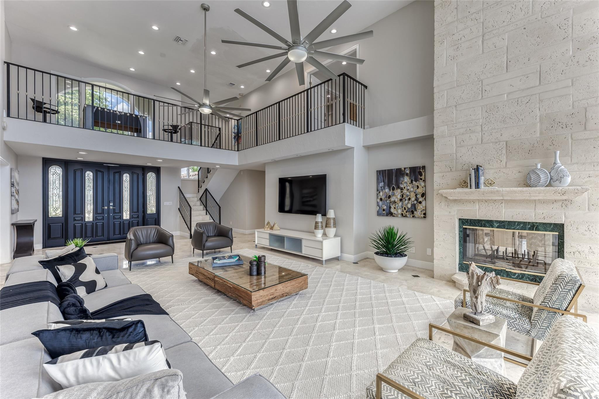 Open Layout Family Area overlooking Waterway & Pool Area