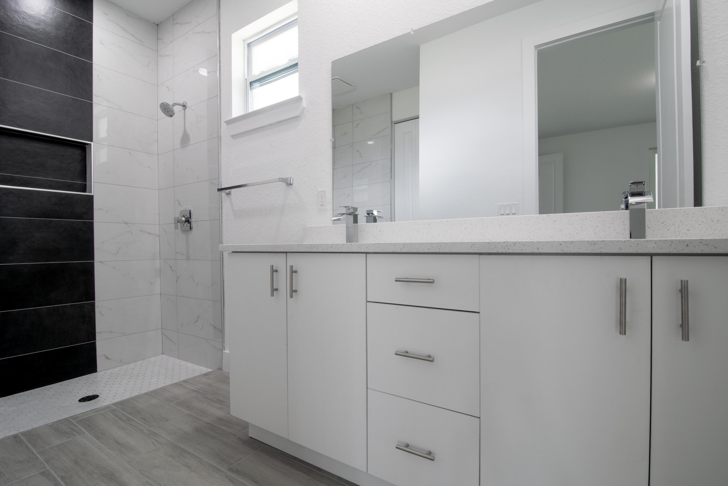 Modern Bathroom Vanity