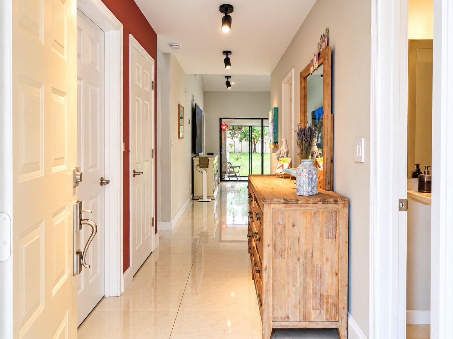 Foyer Foyer