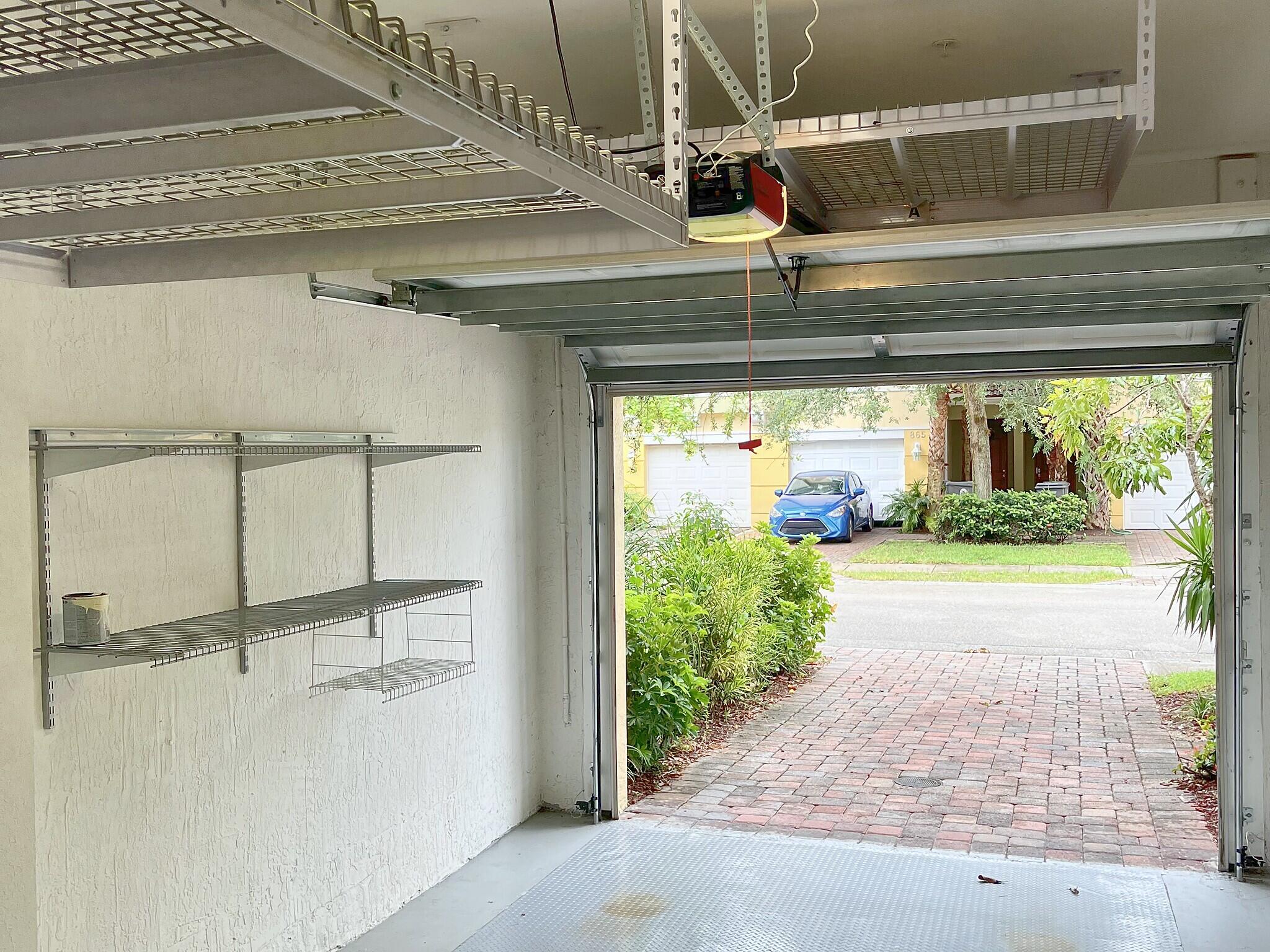 19_b09_garage_c