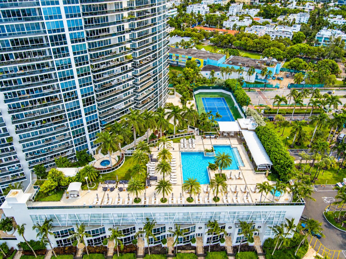Condominium Pool Deck