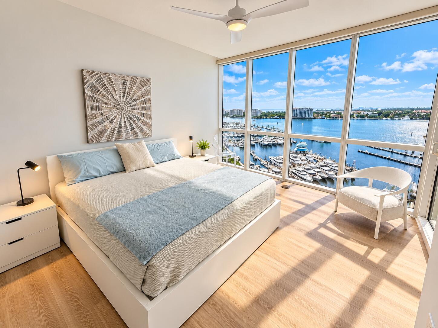 Guest Bedroom Overlooking the Marina eas