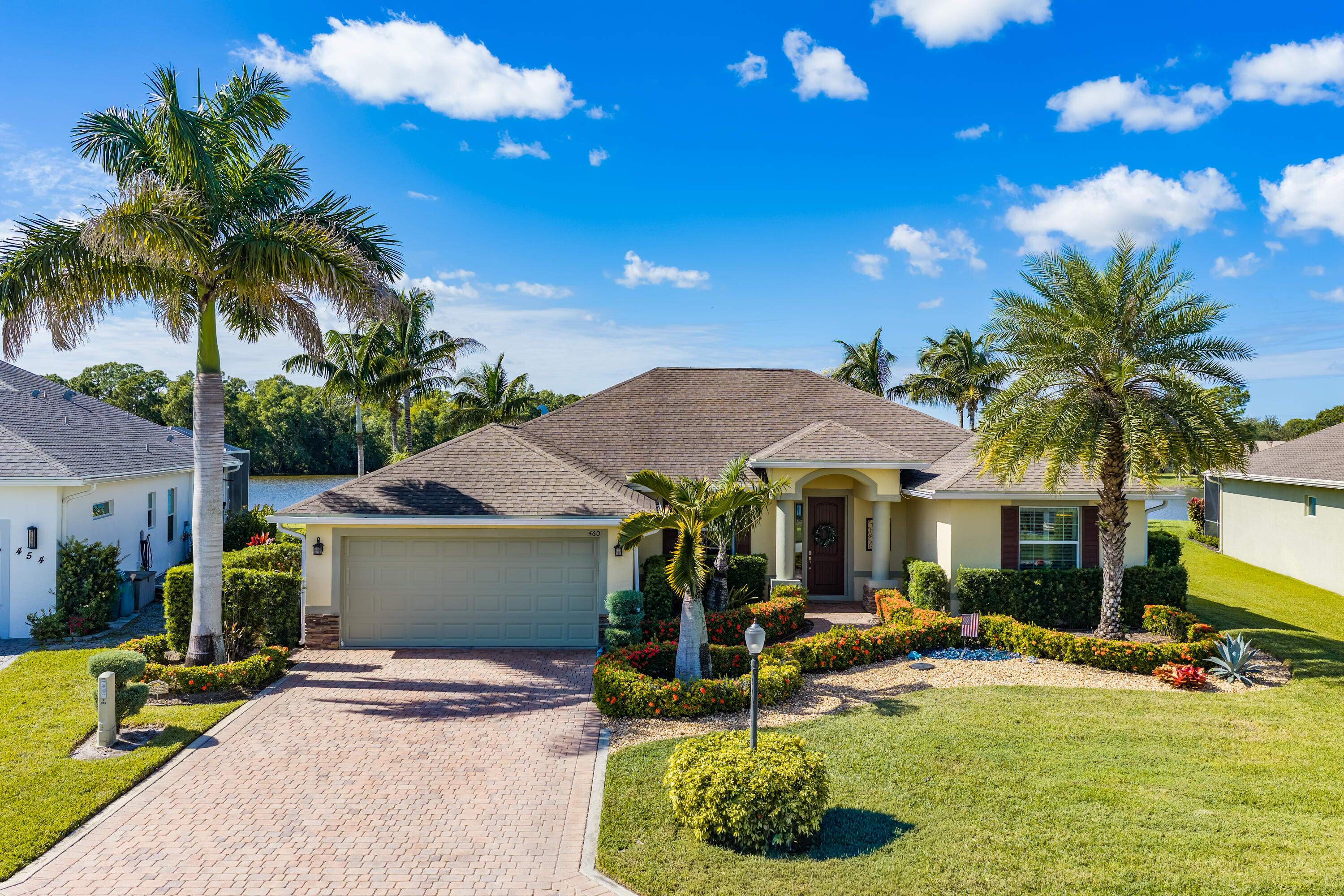 460 SW Vista Lake Drive a-2