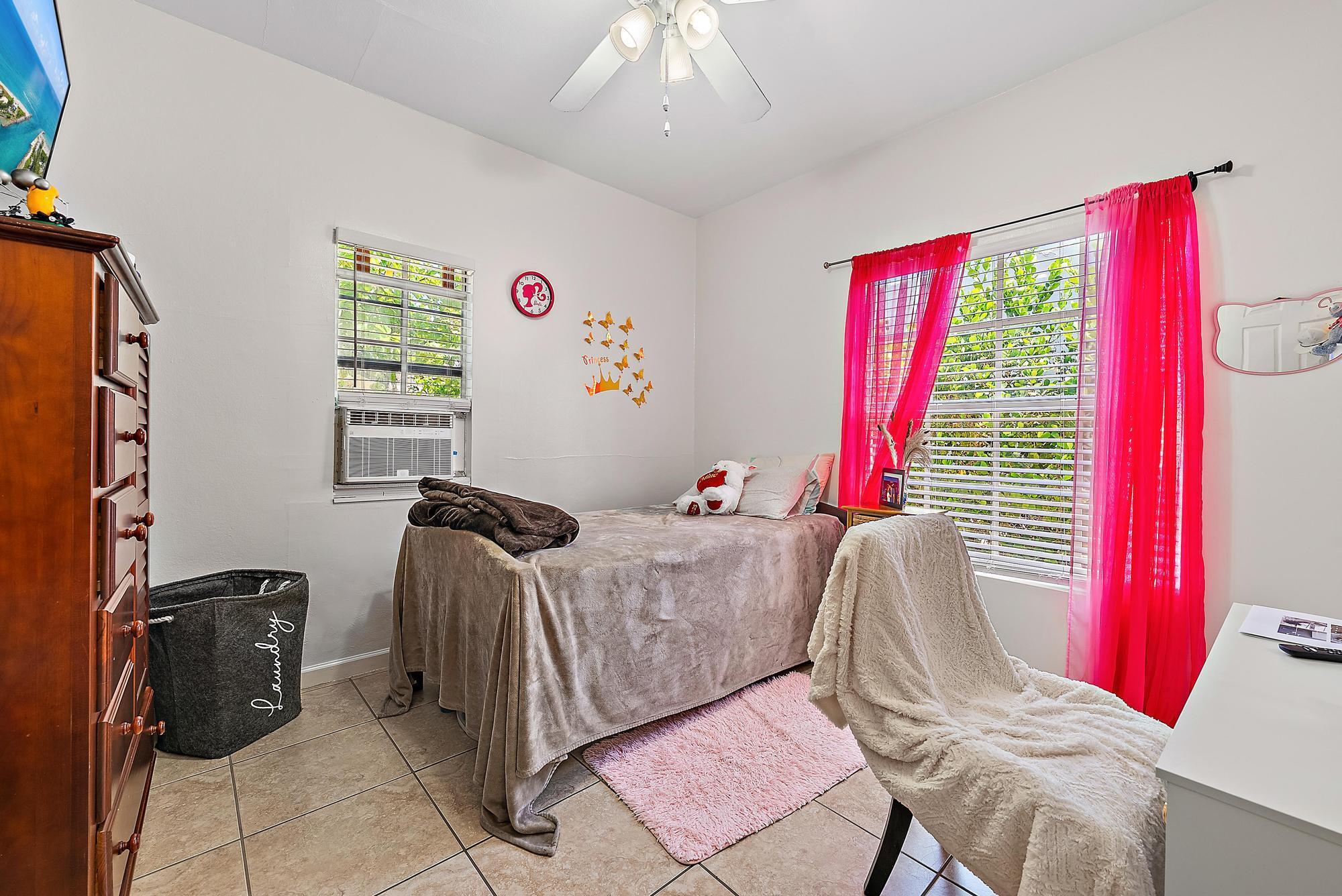 4710 Garden Ave-1