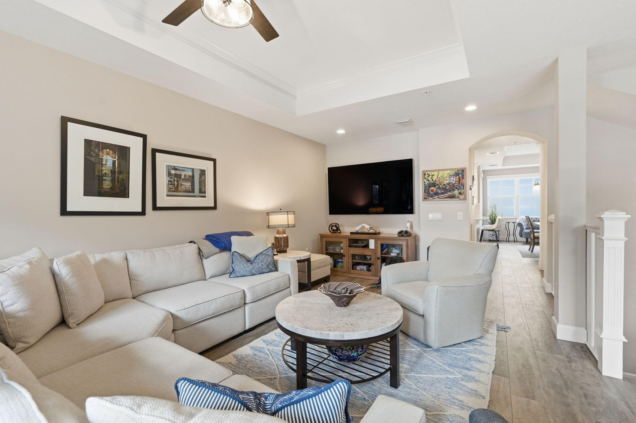 22-web-or-mls-11796_Valencia_Gardens_Ave