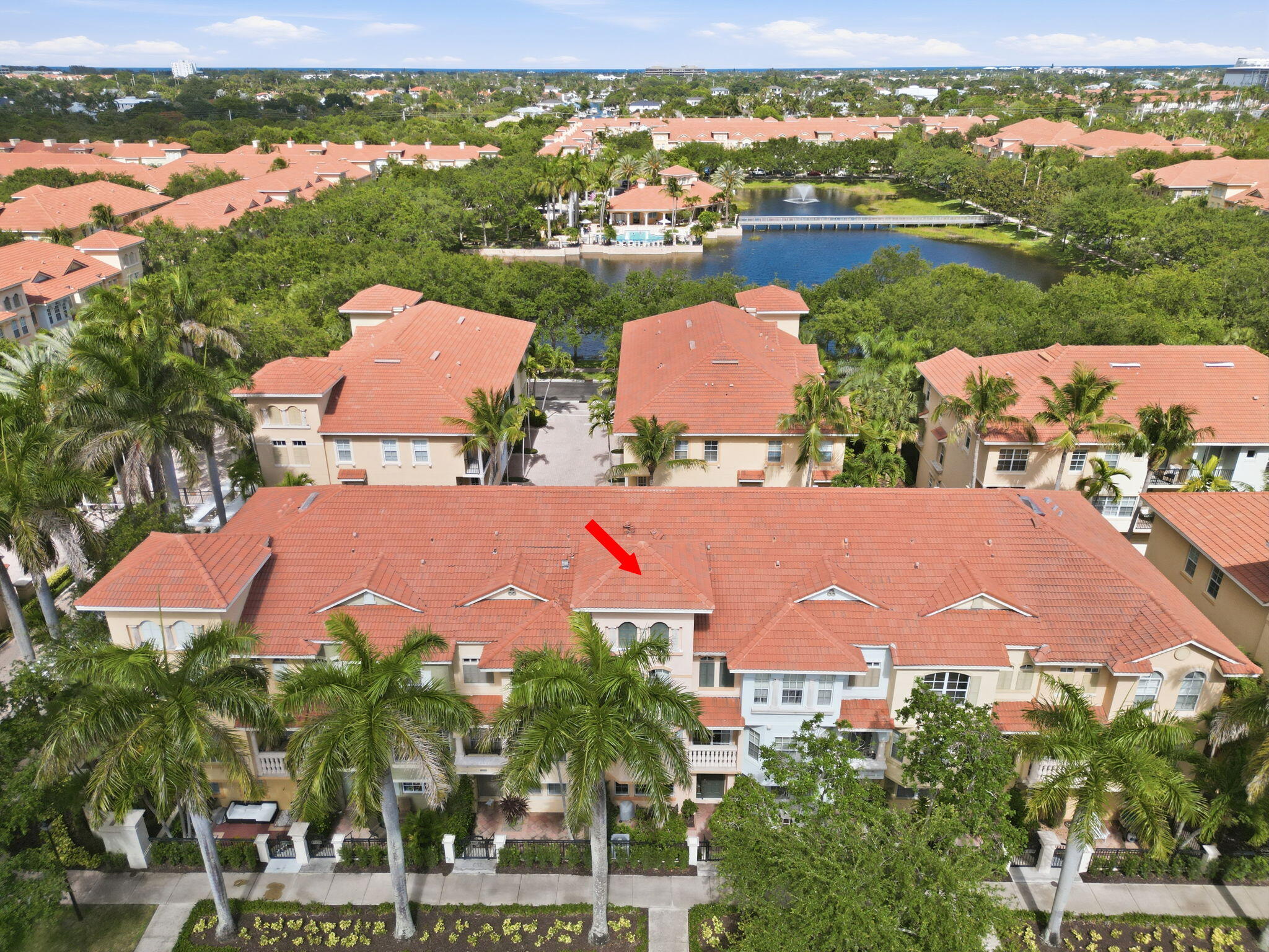 Minutes from the Beach