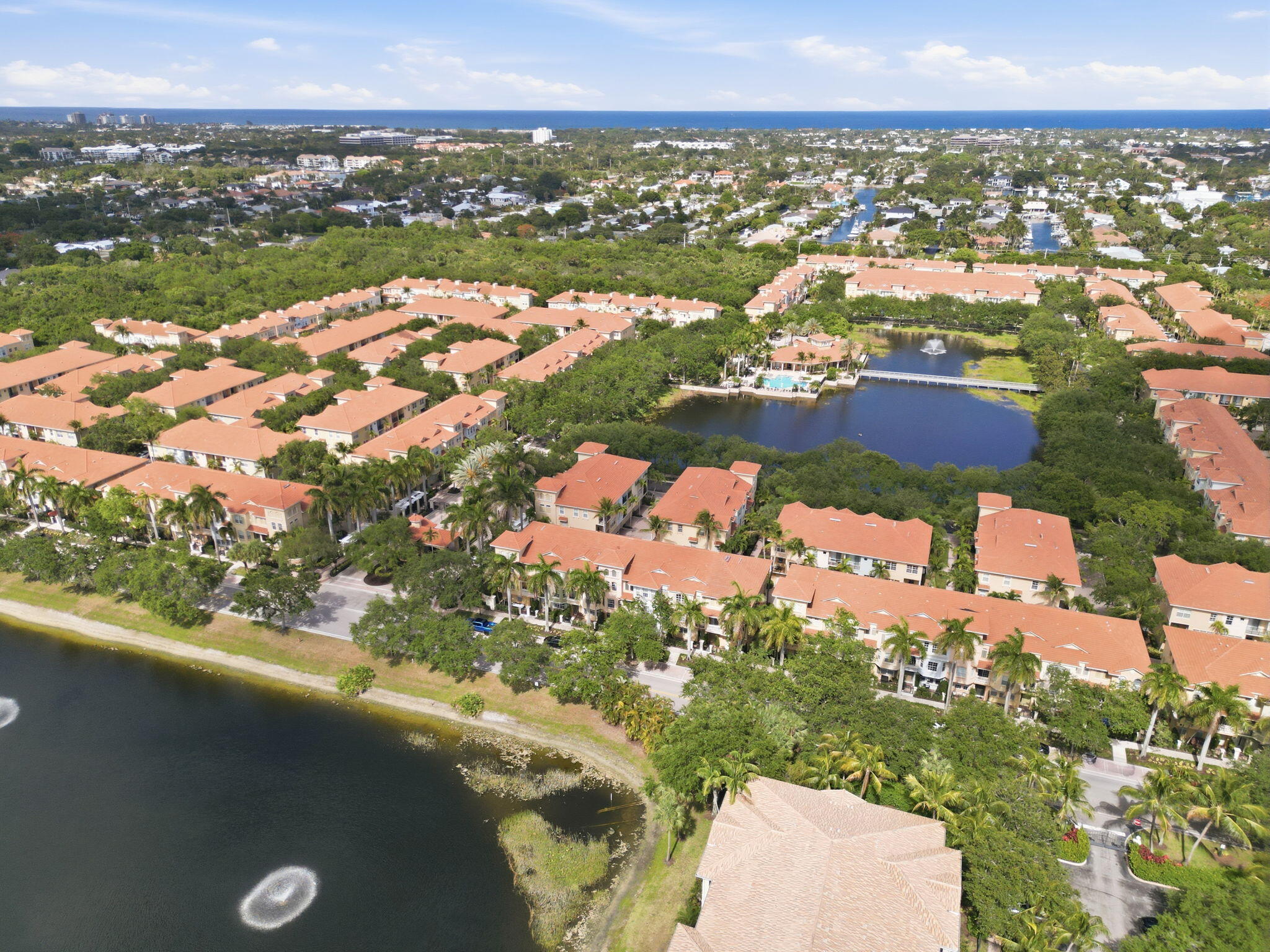 72-web-or-mls-11796_Valencia_Gardens_Ave