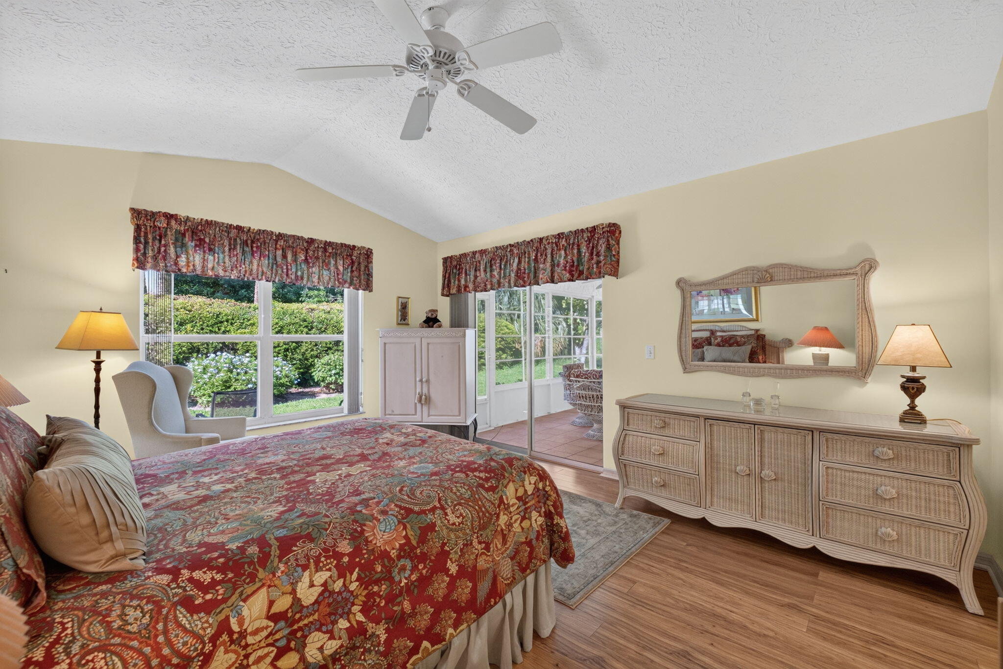 17-web-or-mls-3A5A4374