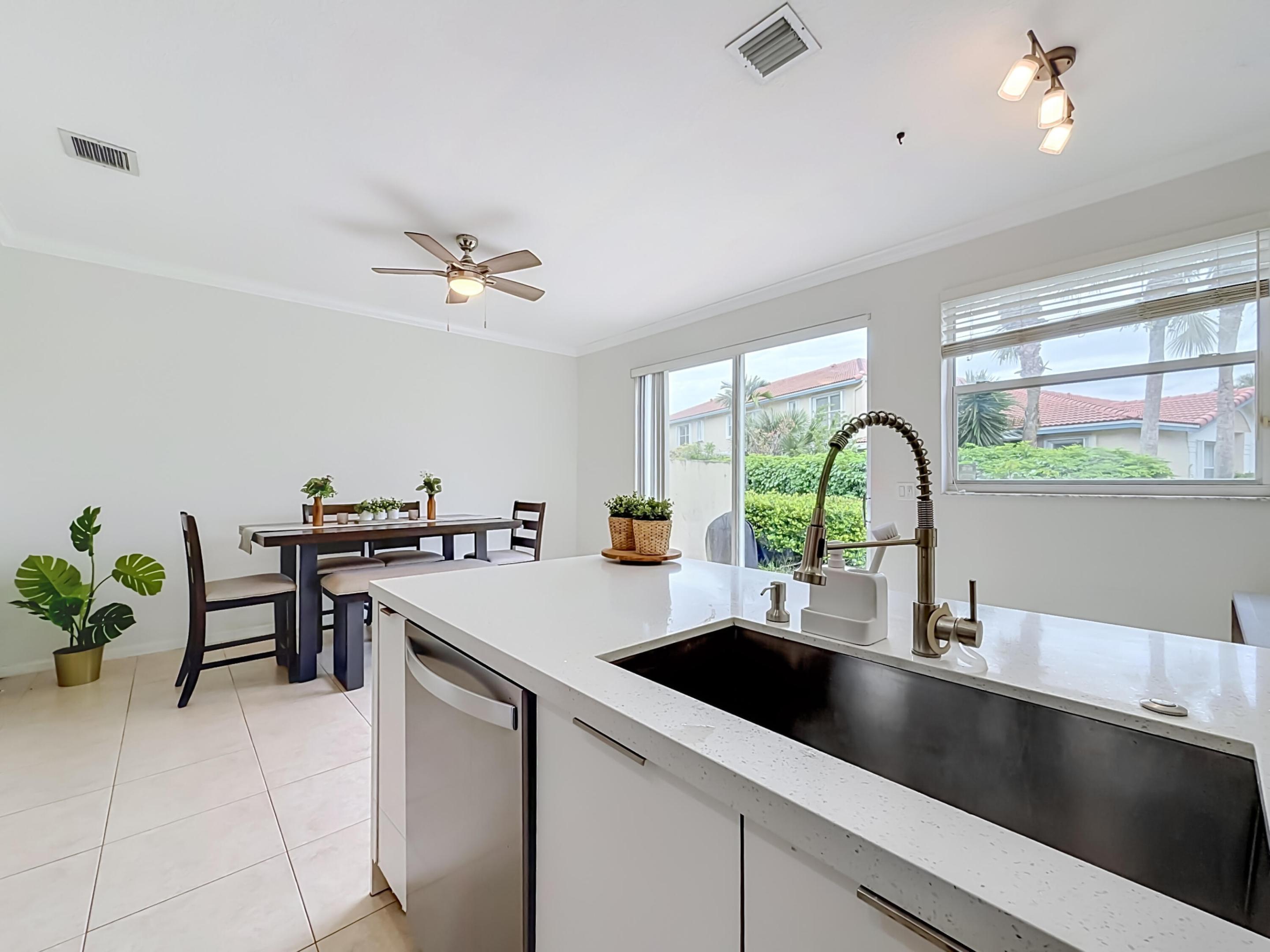 11734 NW 47th Drive-37
