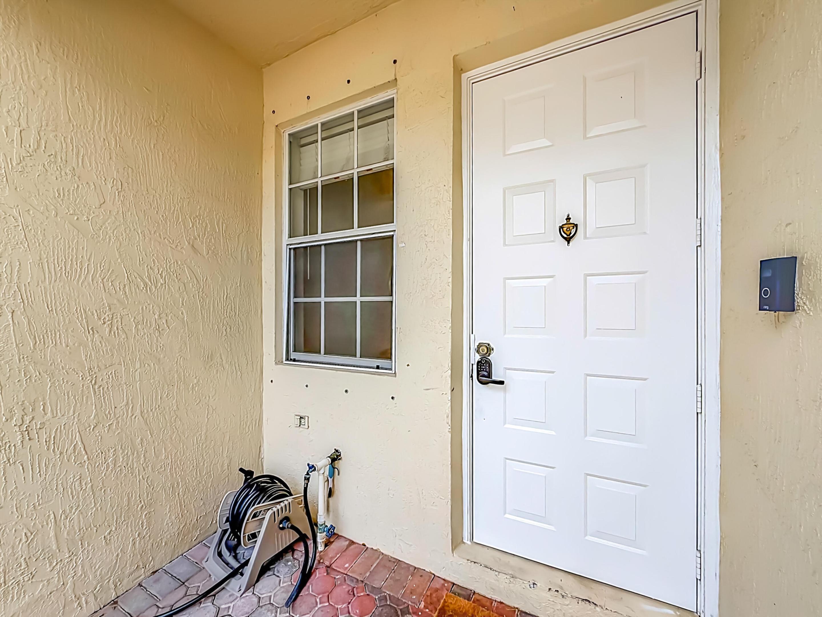 11734 NW 47th Drive-16