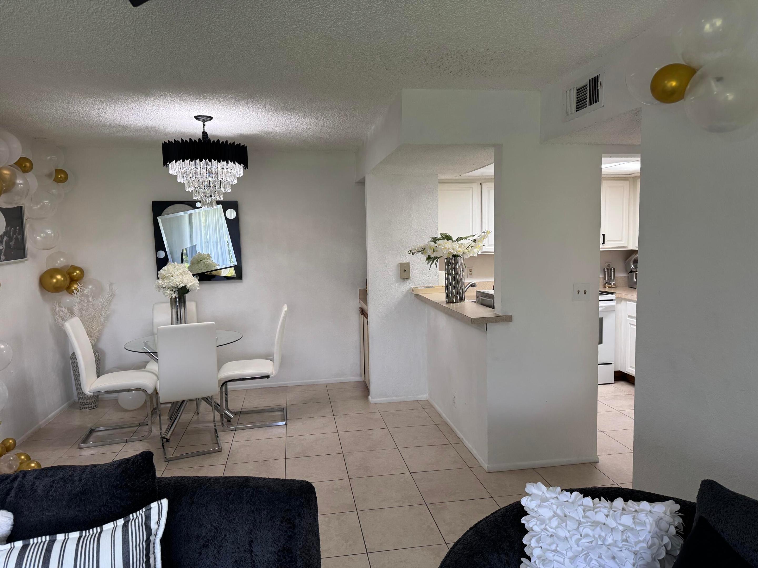 Dining room 2