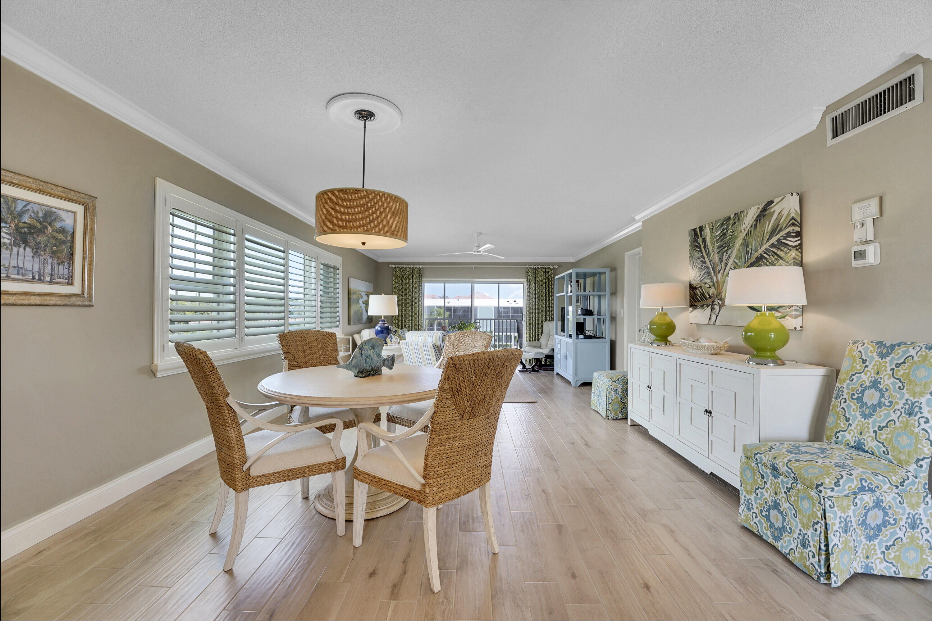 306 Dining to Living