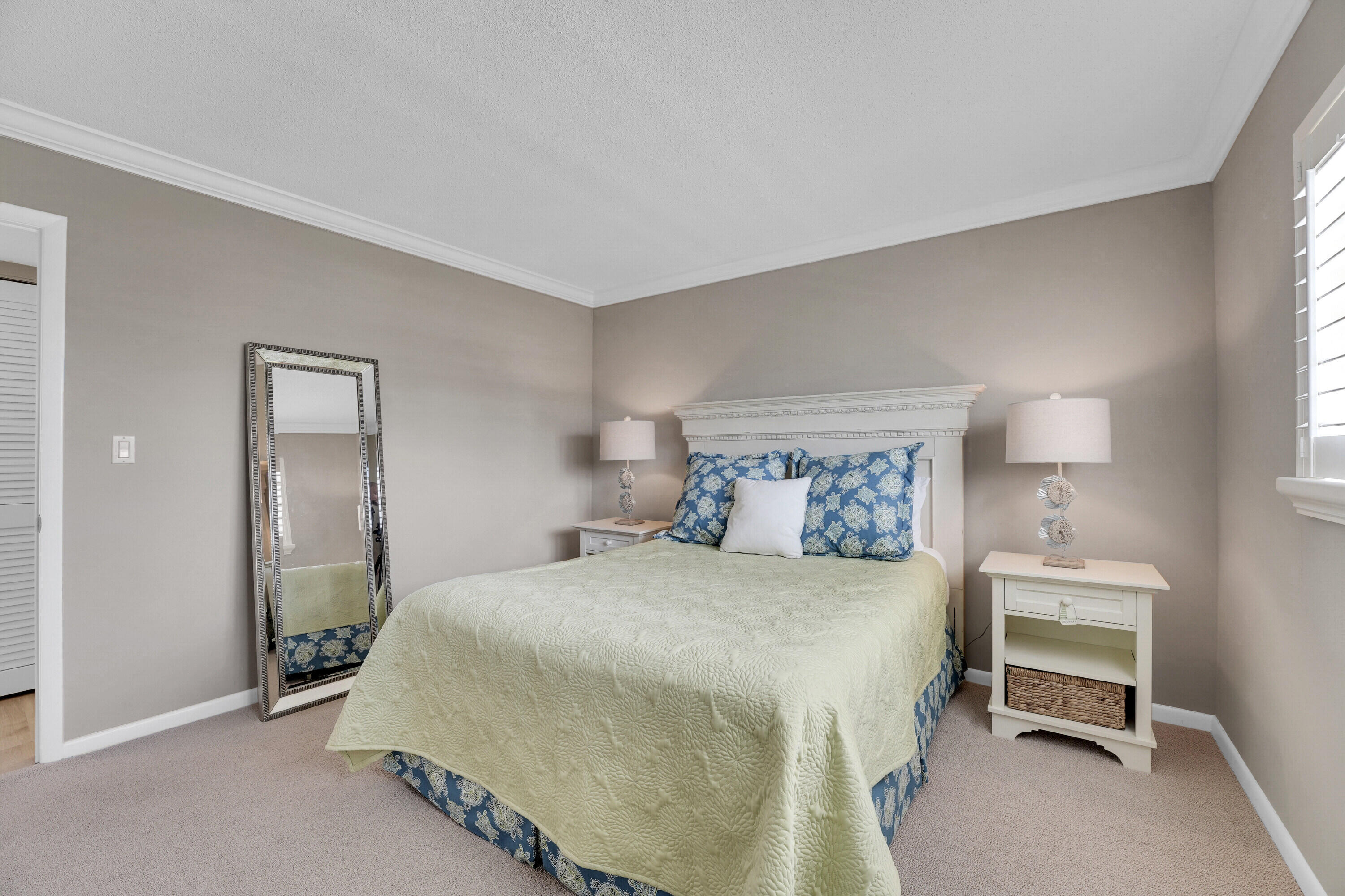 306 Guest Bedroom