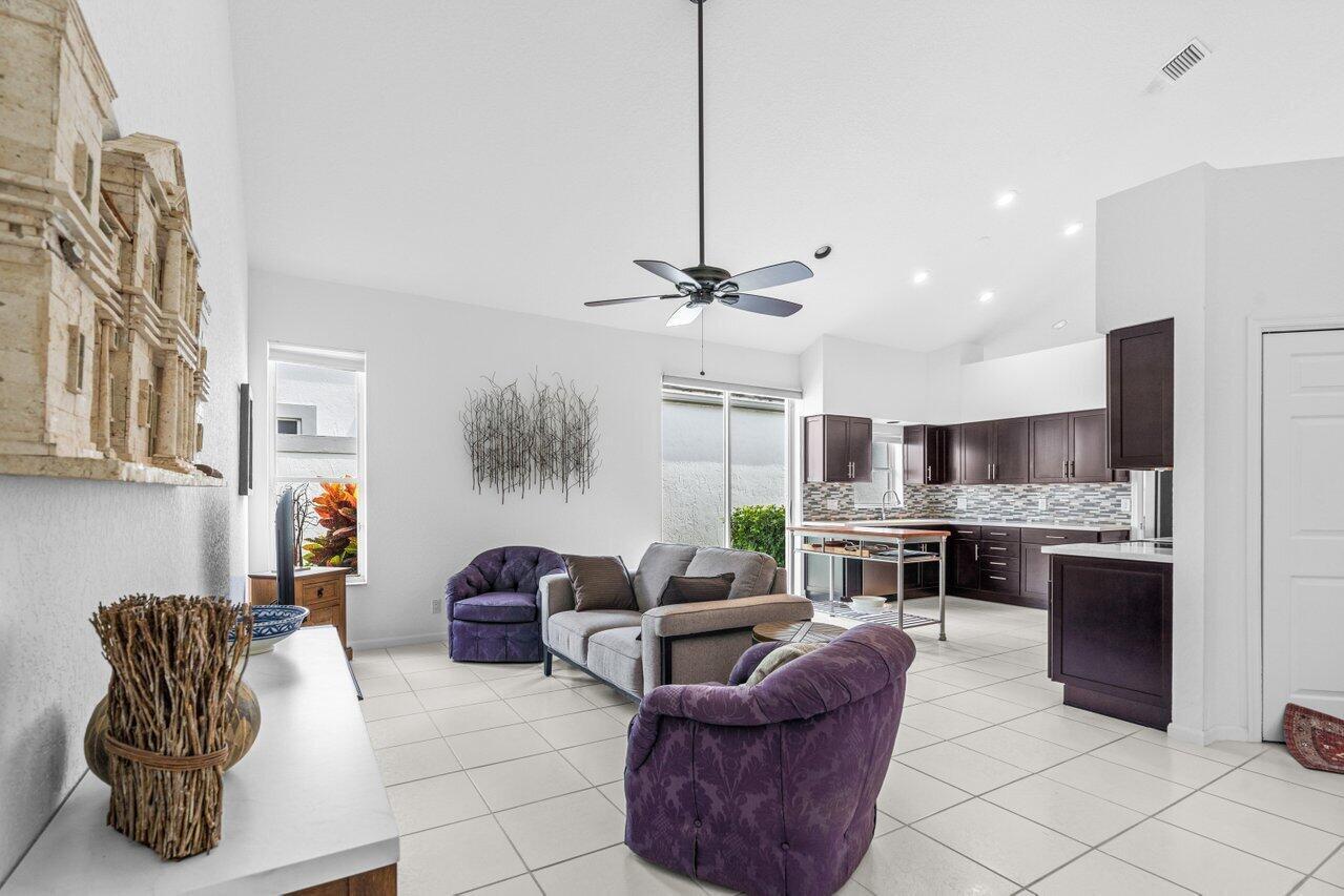 025-11614CreeksideDrive-BoyntonBeach-FL-