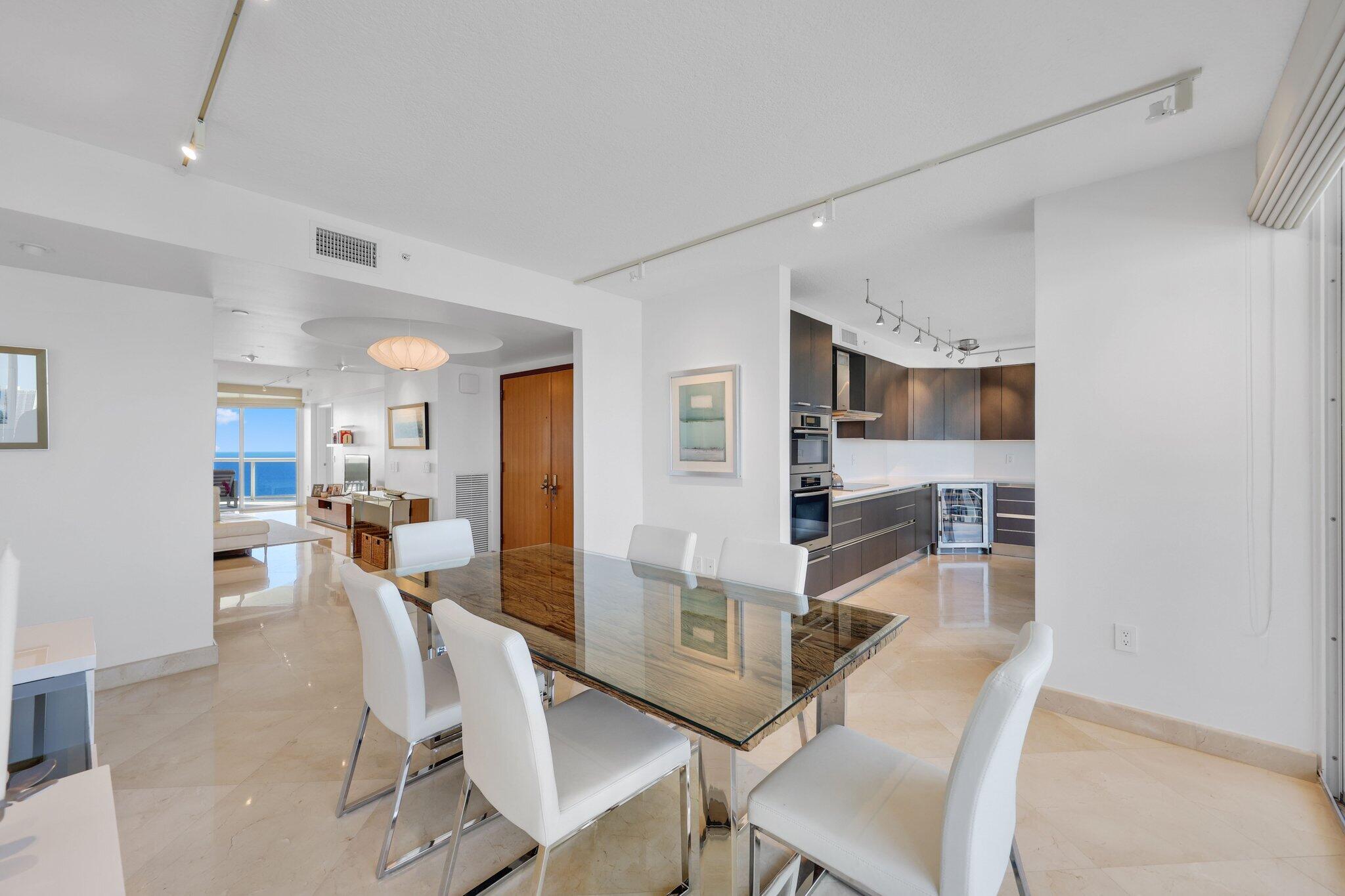 17555 Collins Ave Sunny Isles Beach - 23