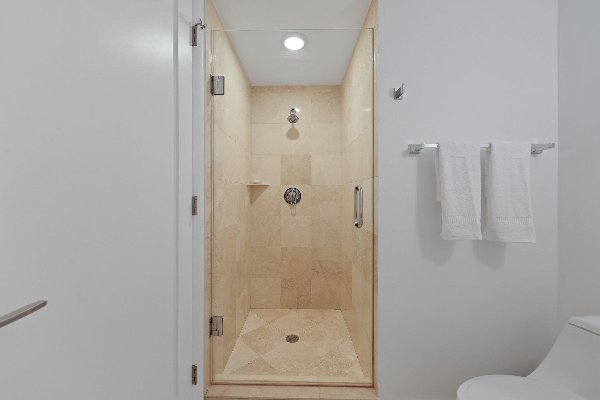 17555 Collins Ave Sunny Isles Beach - 49