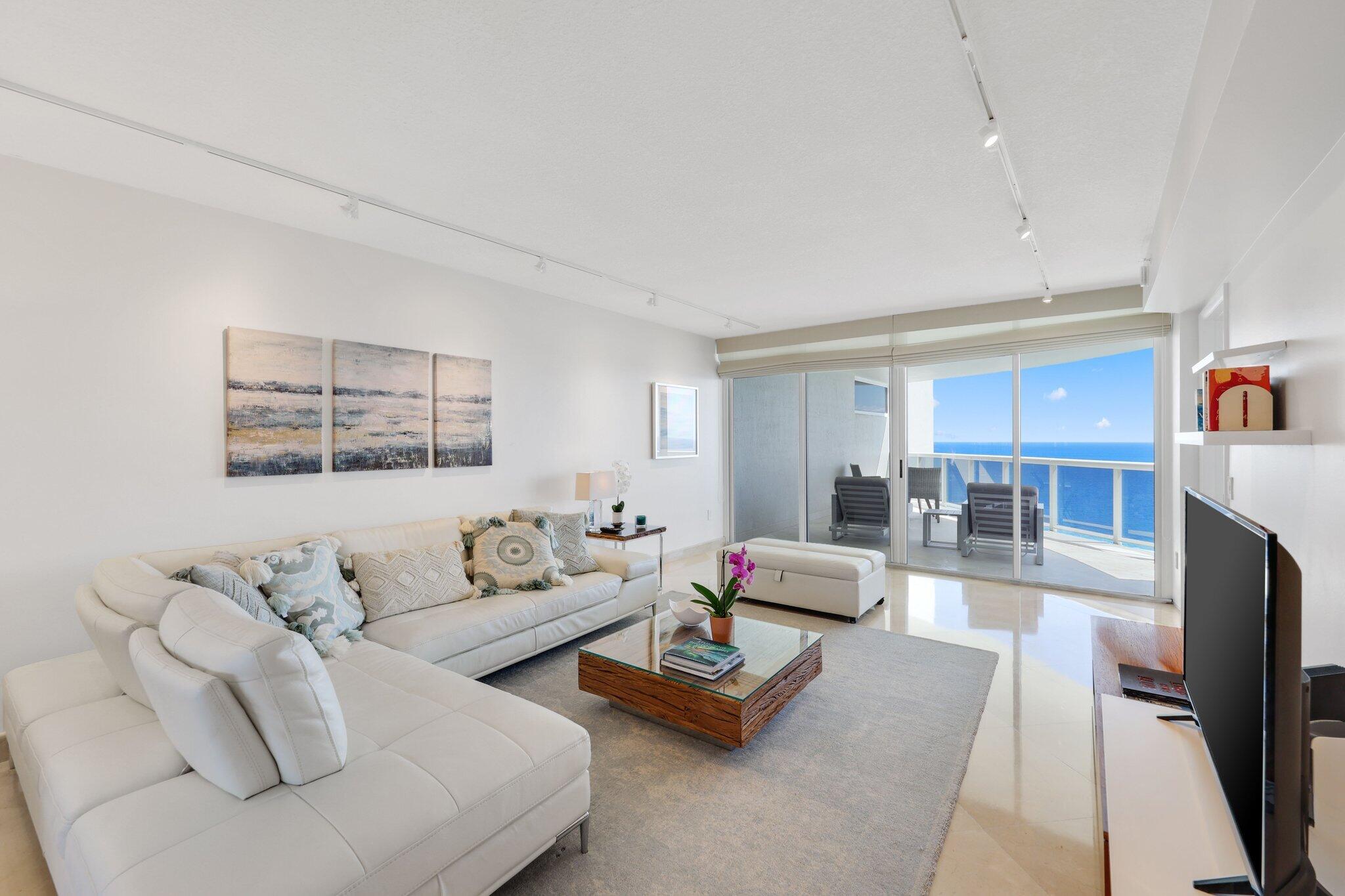 17555 Collins Ave Sunny Isles Beach - 33