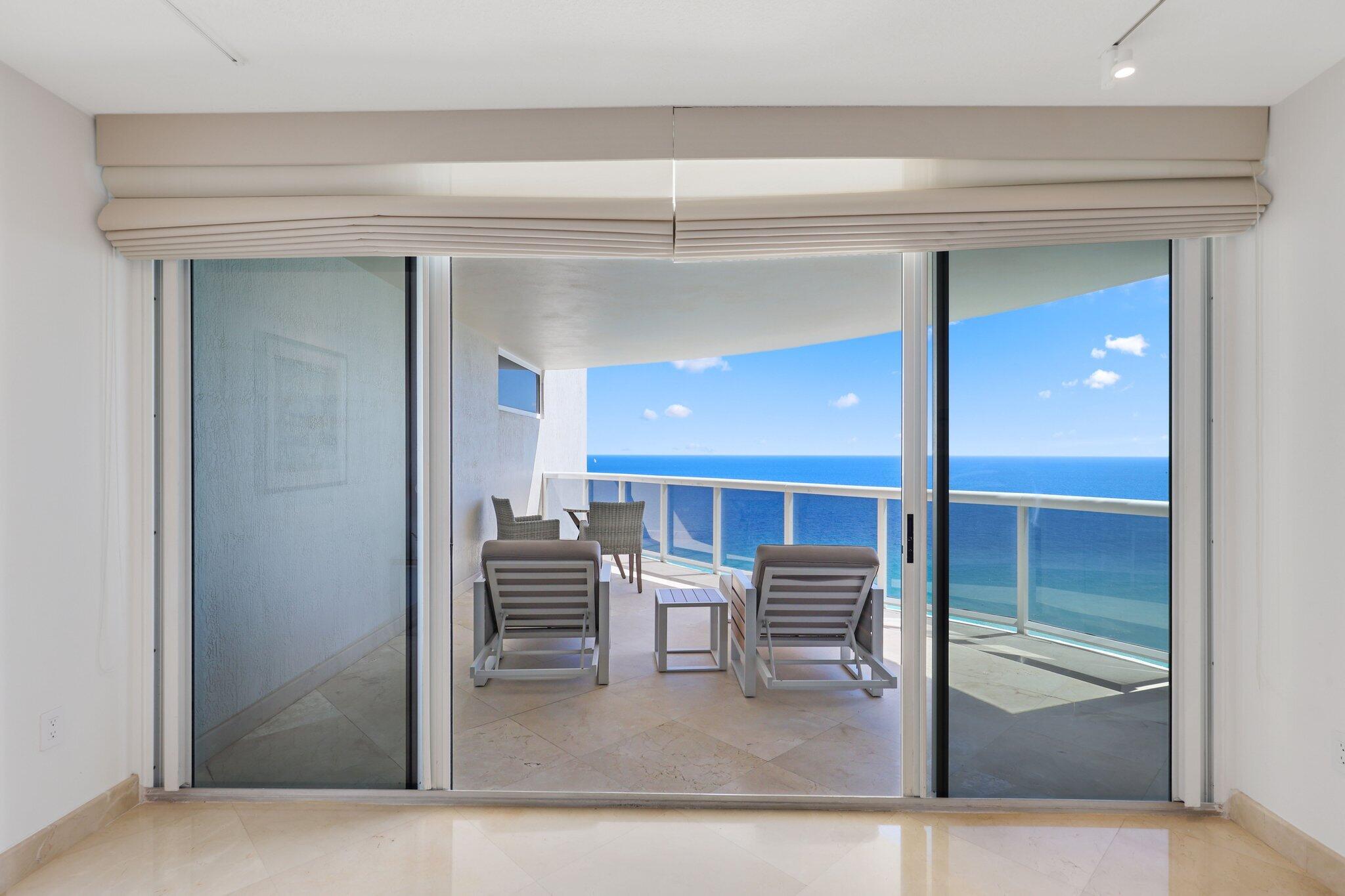 17555 Collins Ave Sunny Isles Beach - 38