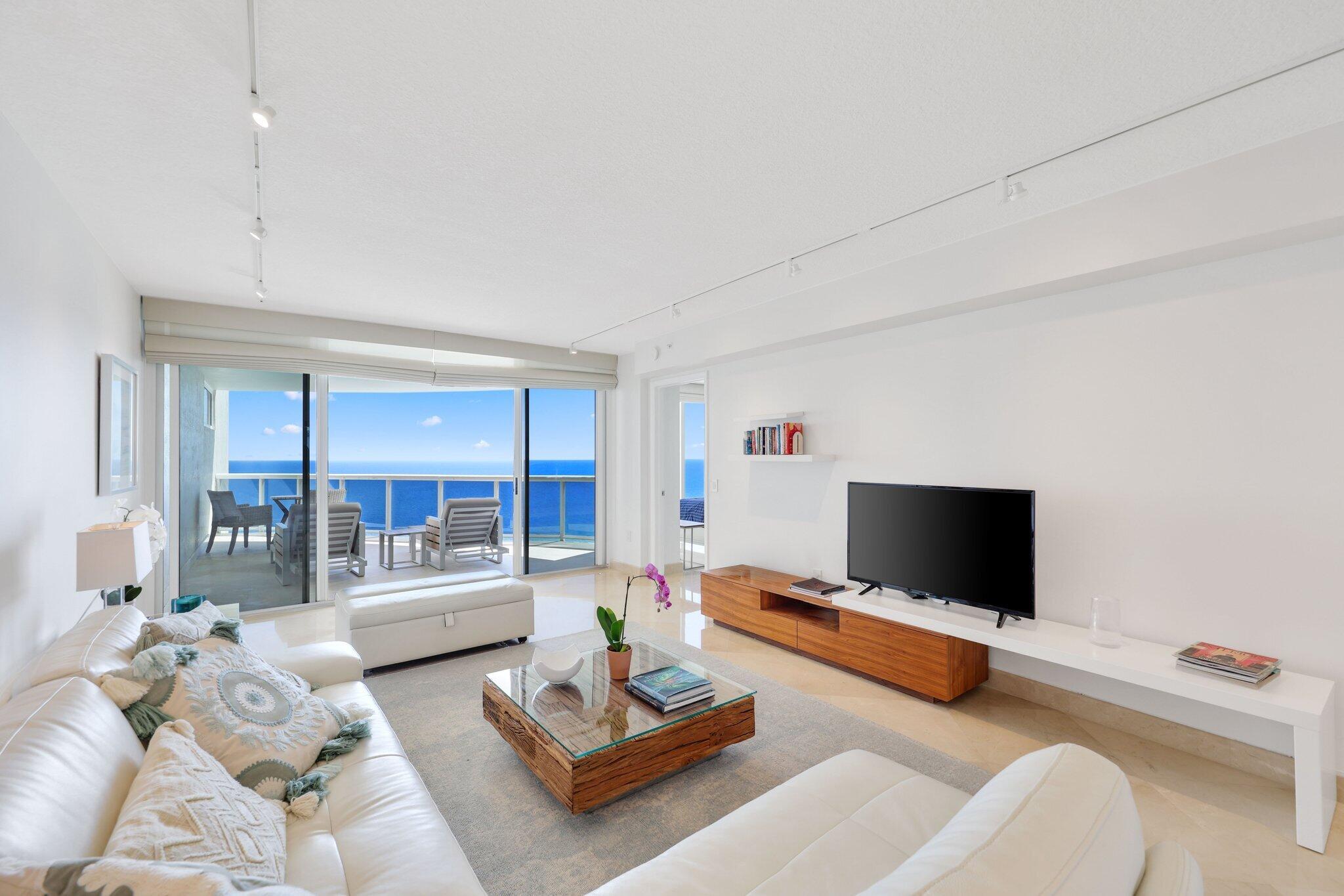 17555 Collins Ave Sunny Isles Beach - 32