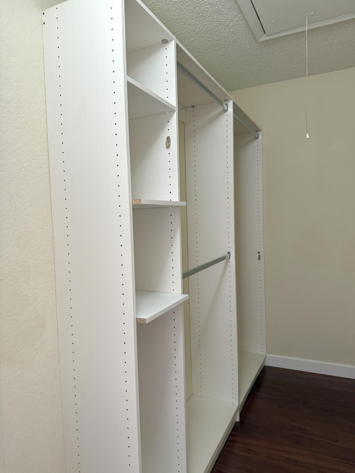 Walk-in Closet