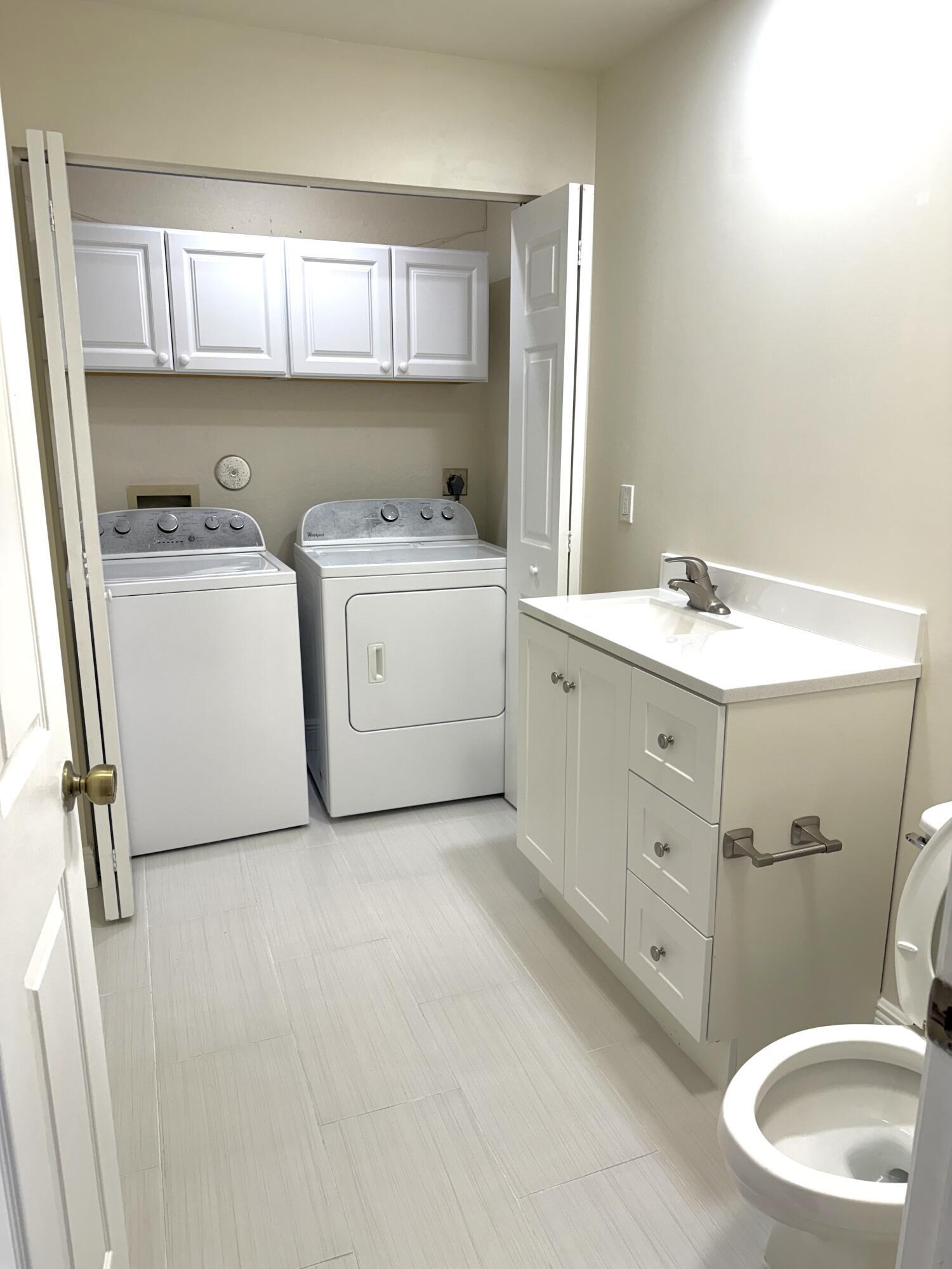 Laundry Room - Half Bathroom