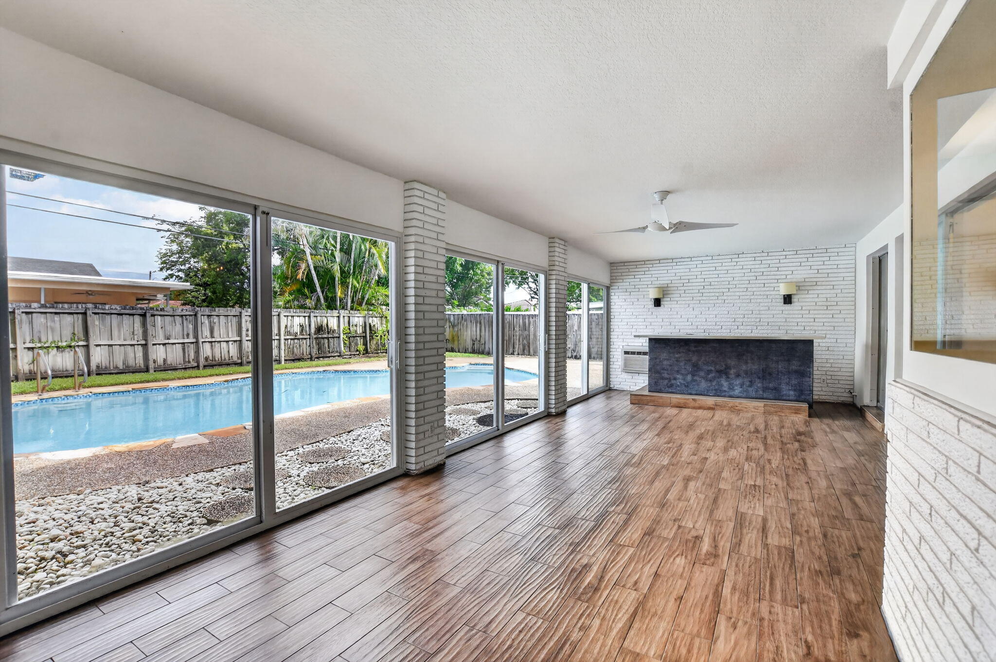 Florida Roomwith Pool View