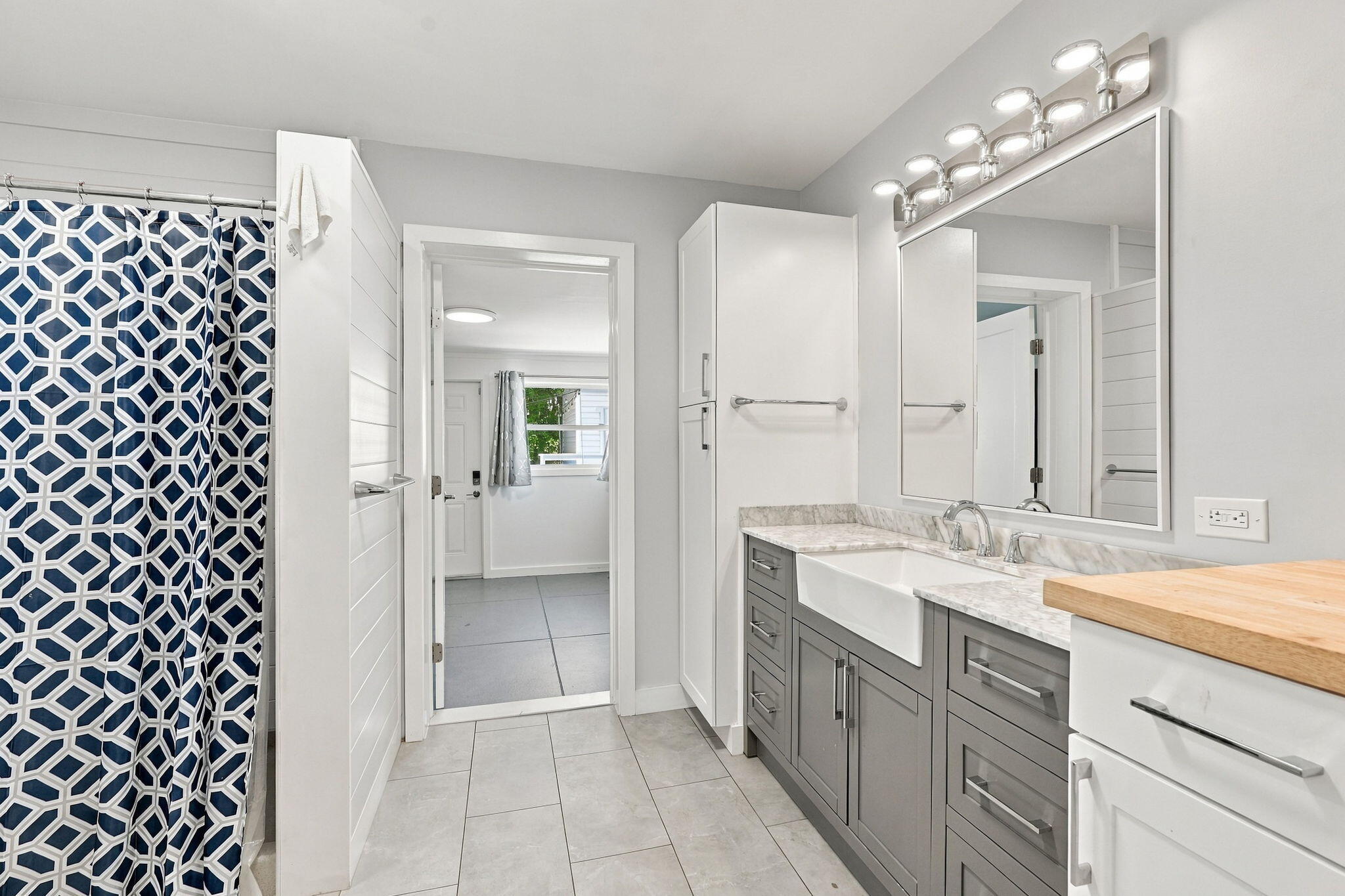 Spacious Ensuite