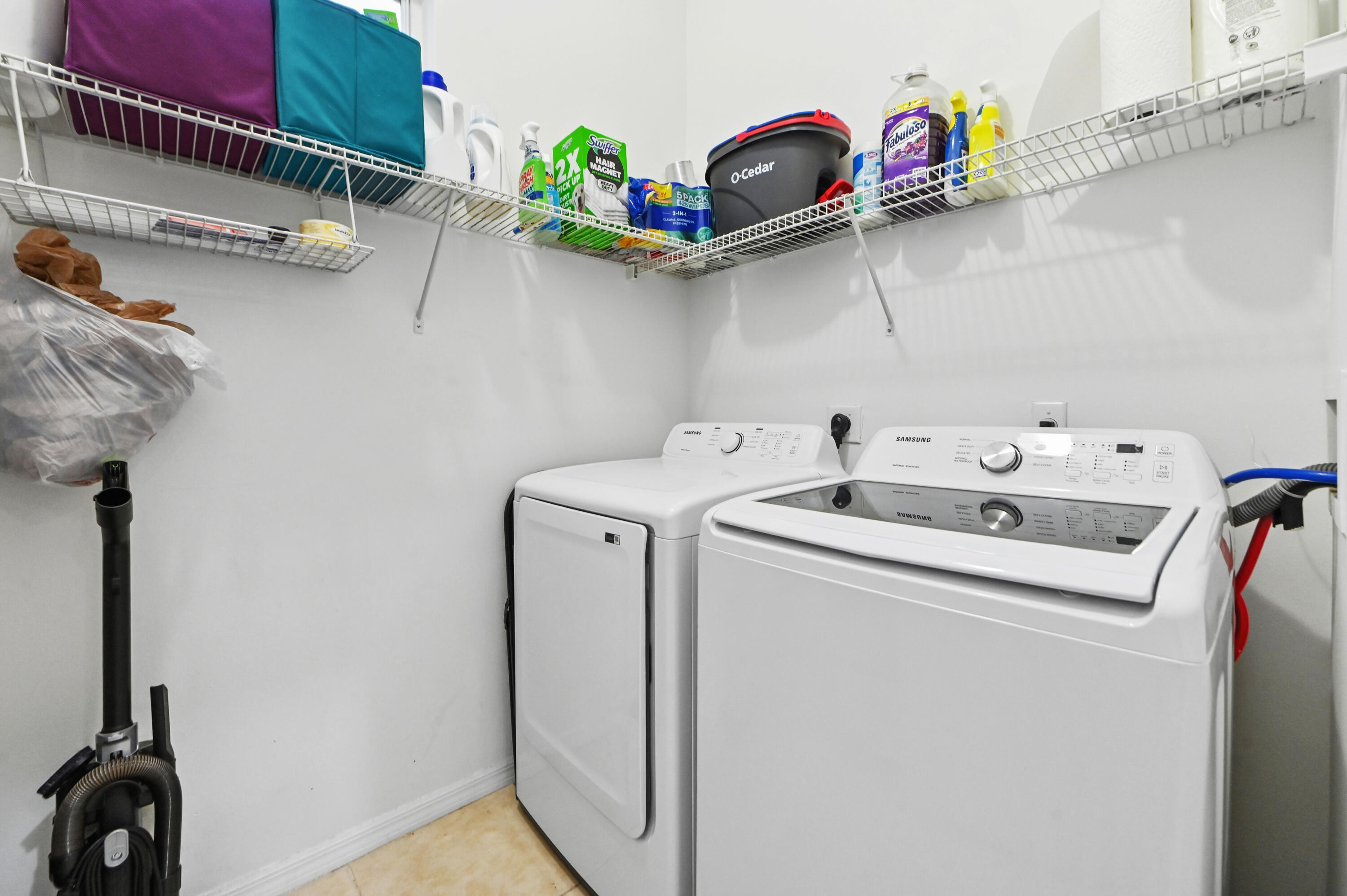 20 Laundry room 01