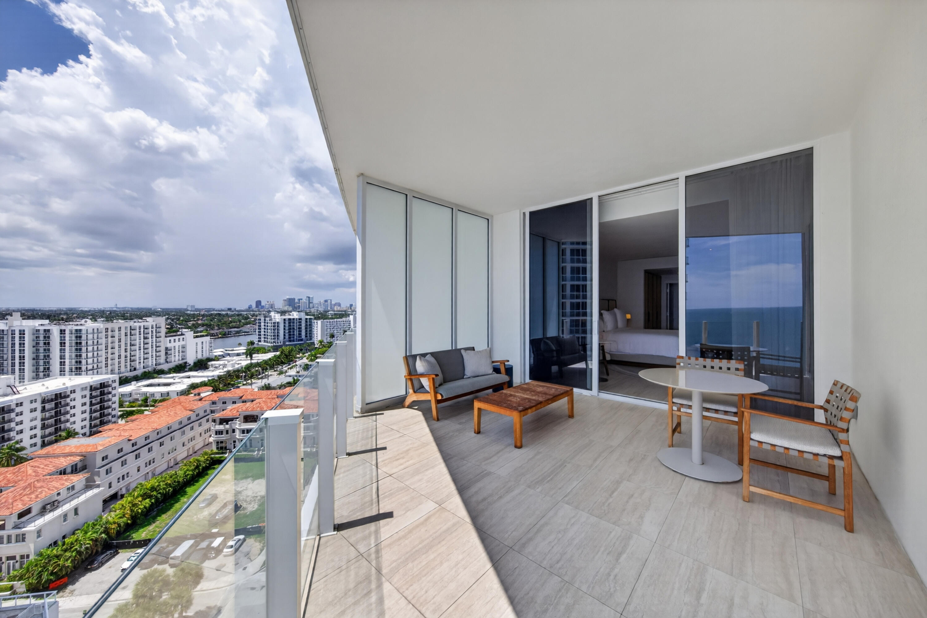 Intercostal West Views