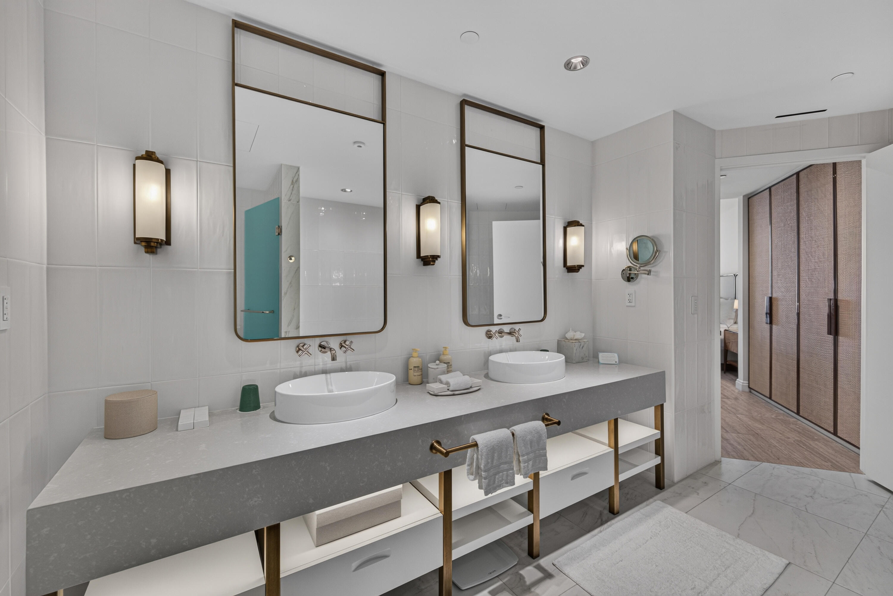 Primary King Suite En Suite Bathroom with Dual Sink, Soaking Tub, Separate Shower & Toilet Closet Primary King Suite En Suite Bathroom with Dual Sink, Soaking Tub, Separate Shower & Toilet Closet