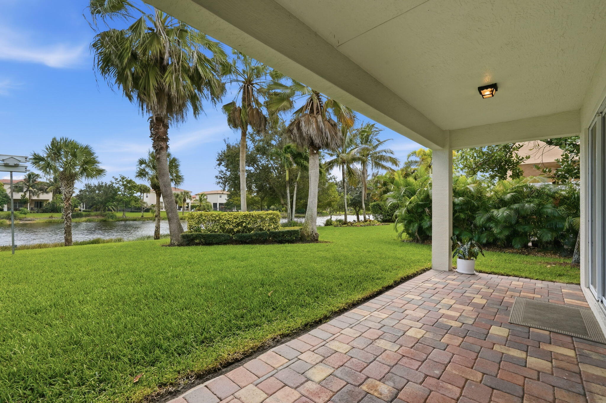 40-web-or-mls-198_Umbrella_Place_032 40-web-or-mls-198_Umbrella_Place_032