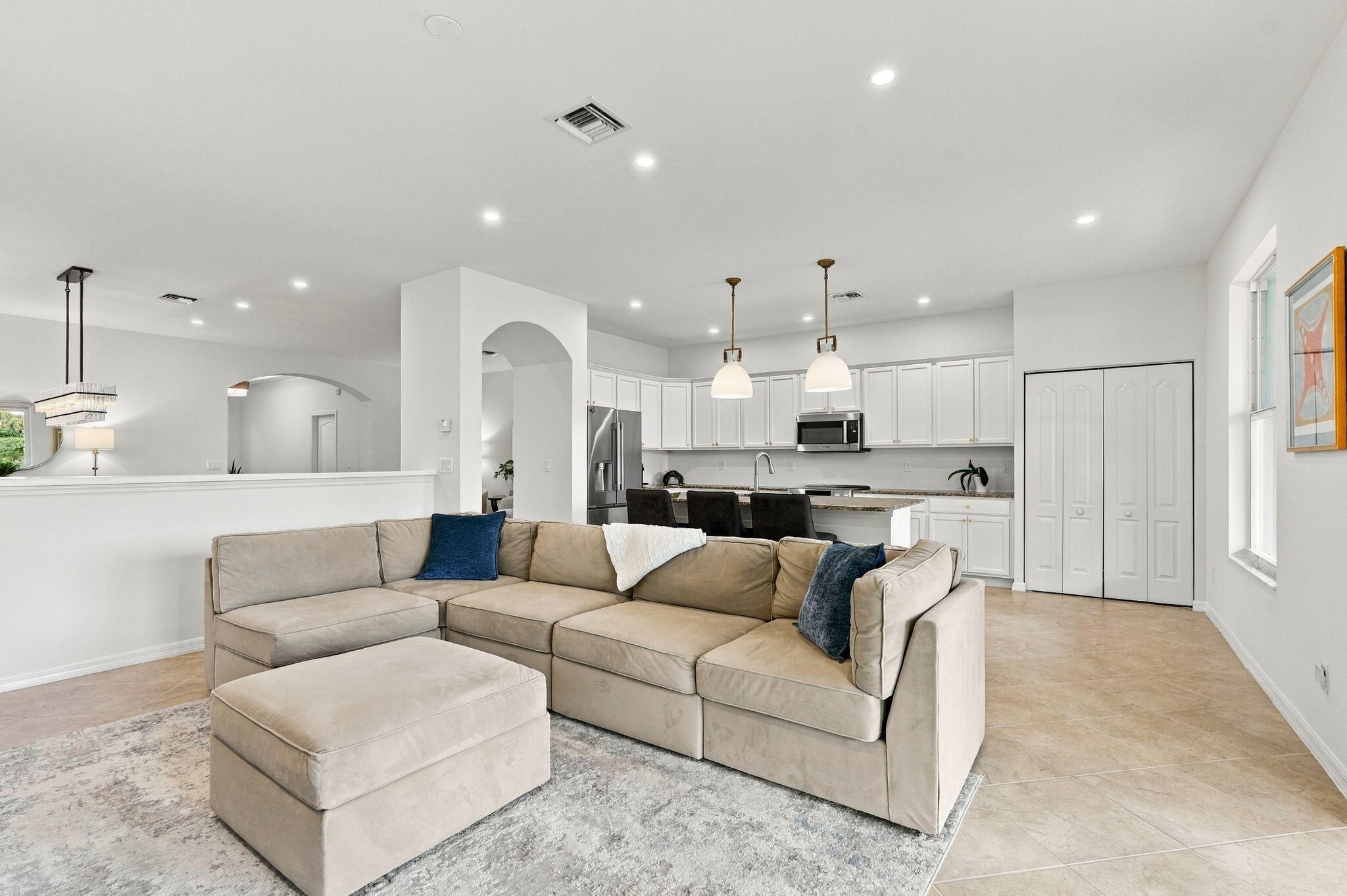 37-web-or-mls-198_Umbrella_Place_029
