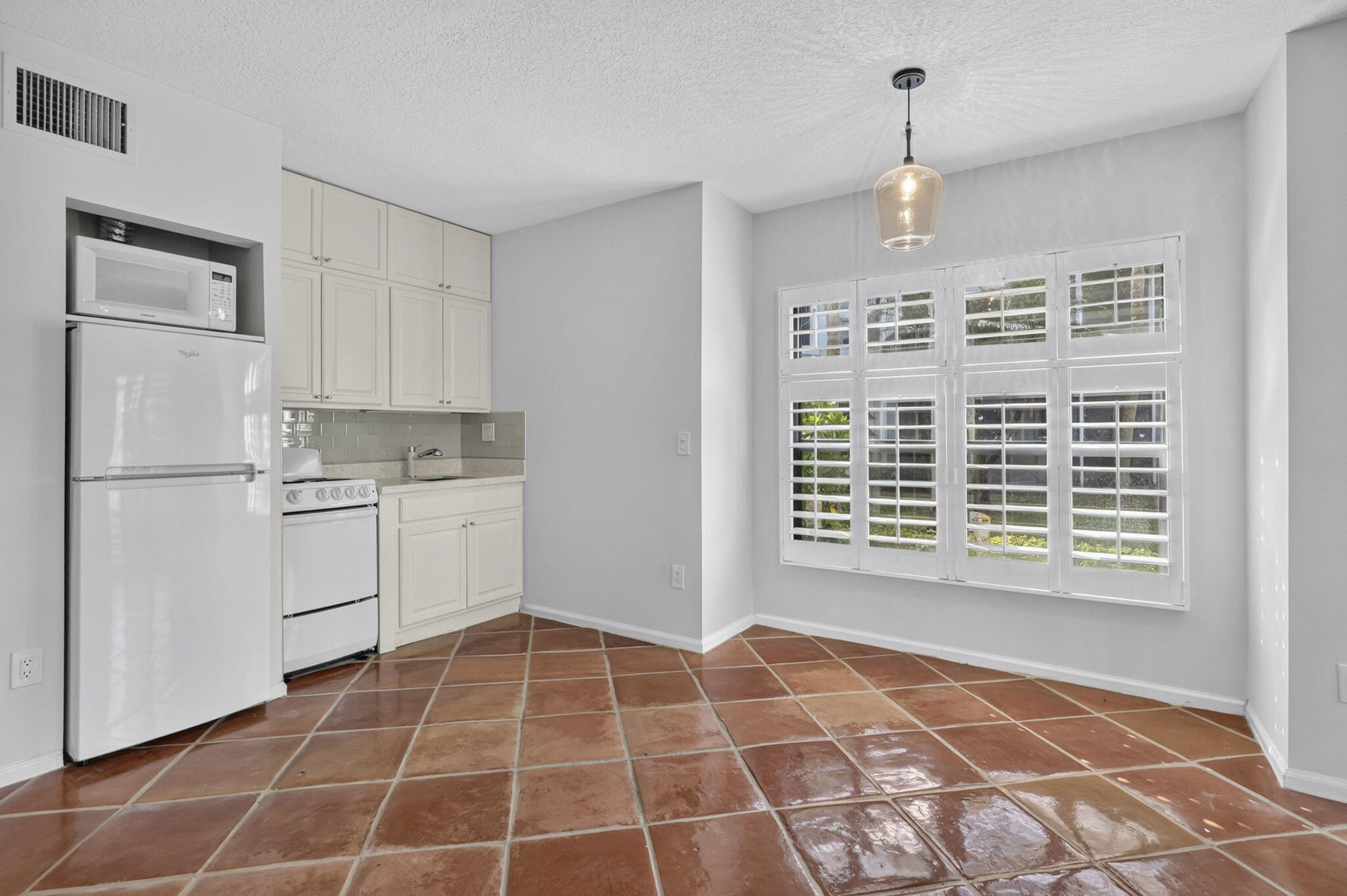 57-web-or-mls-BS1A5329
