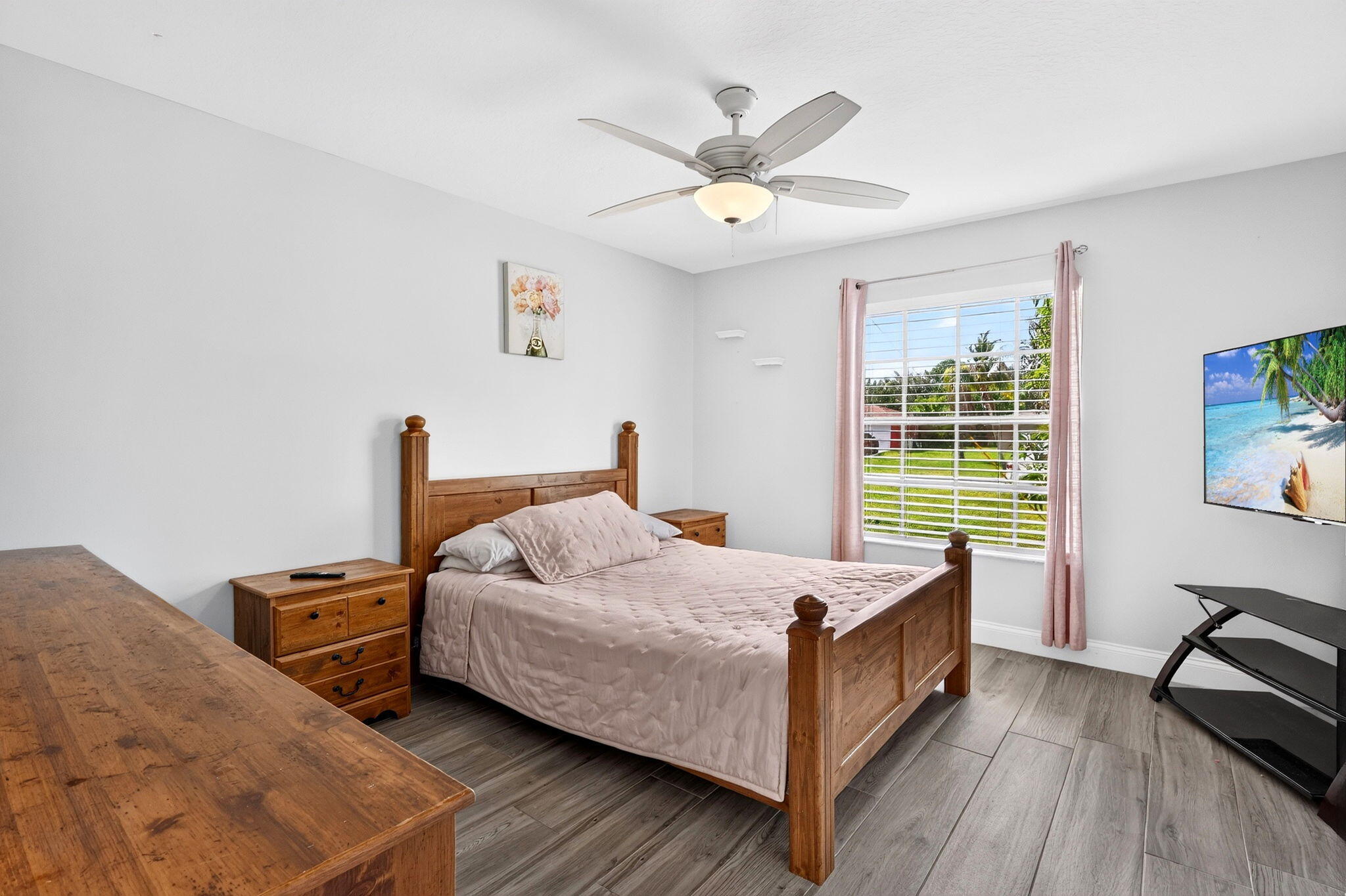 33-web-or-mls-5P1A4422