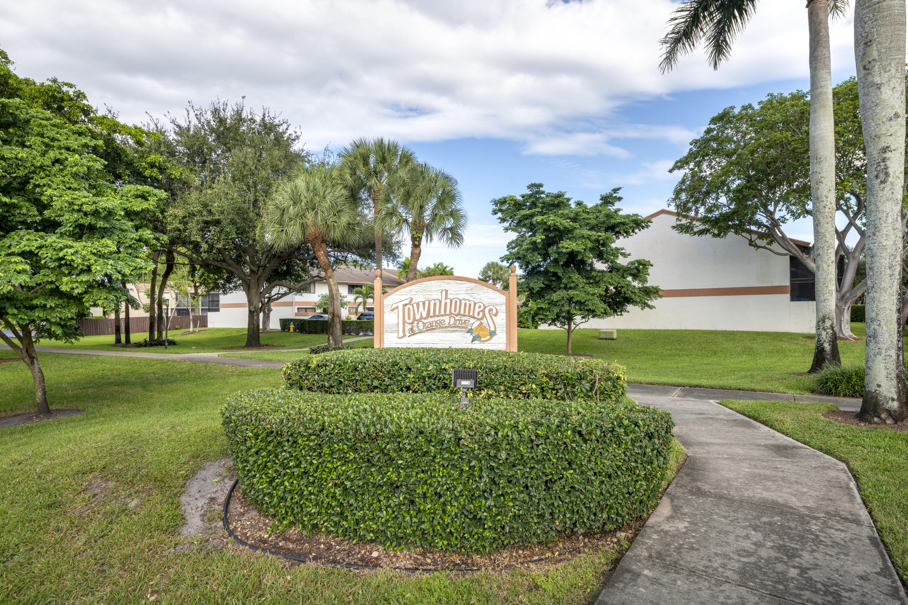 community sign