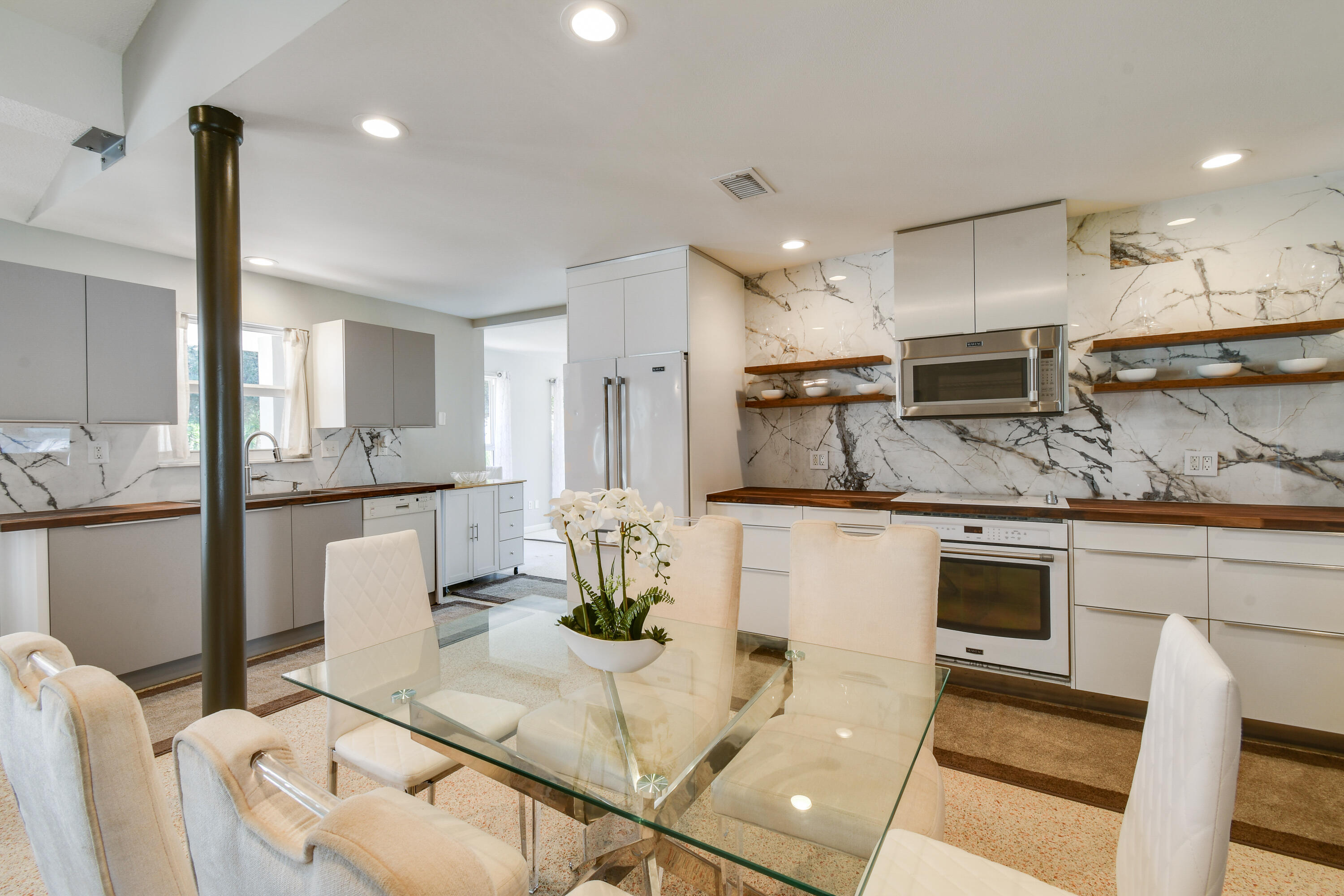 Kitchen and dining area