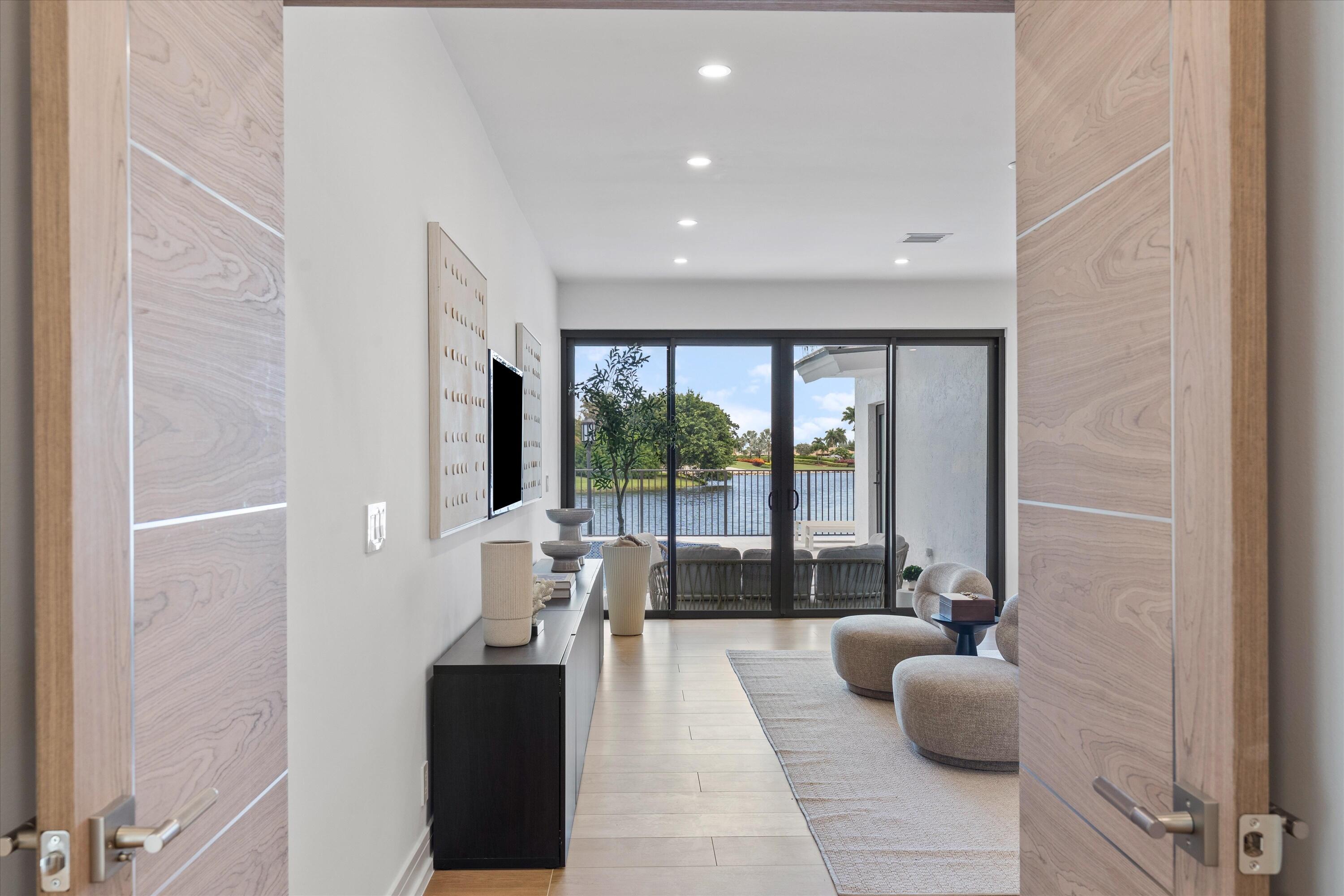 38-10747 Stonebridge Blvd Boca Raton, FL