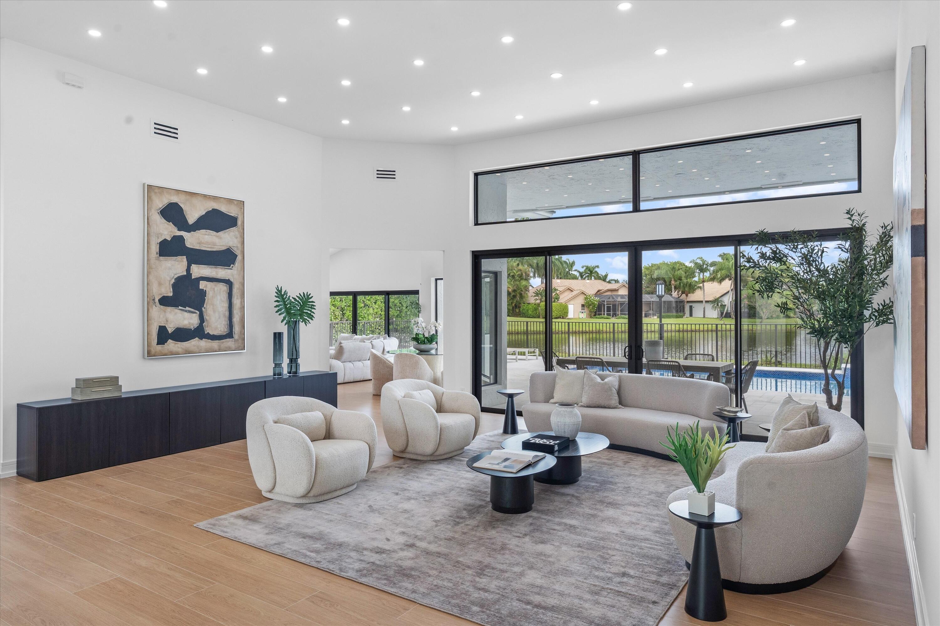 08-10747 Stonebridge Blvd Boca Raton, FL 08-10747 Stonebridge Blvd Boca Raton, FL
