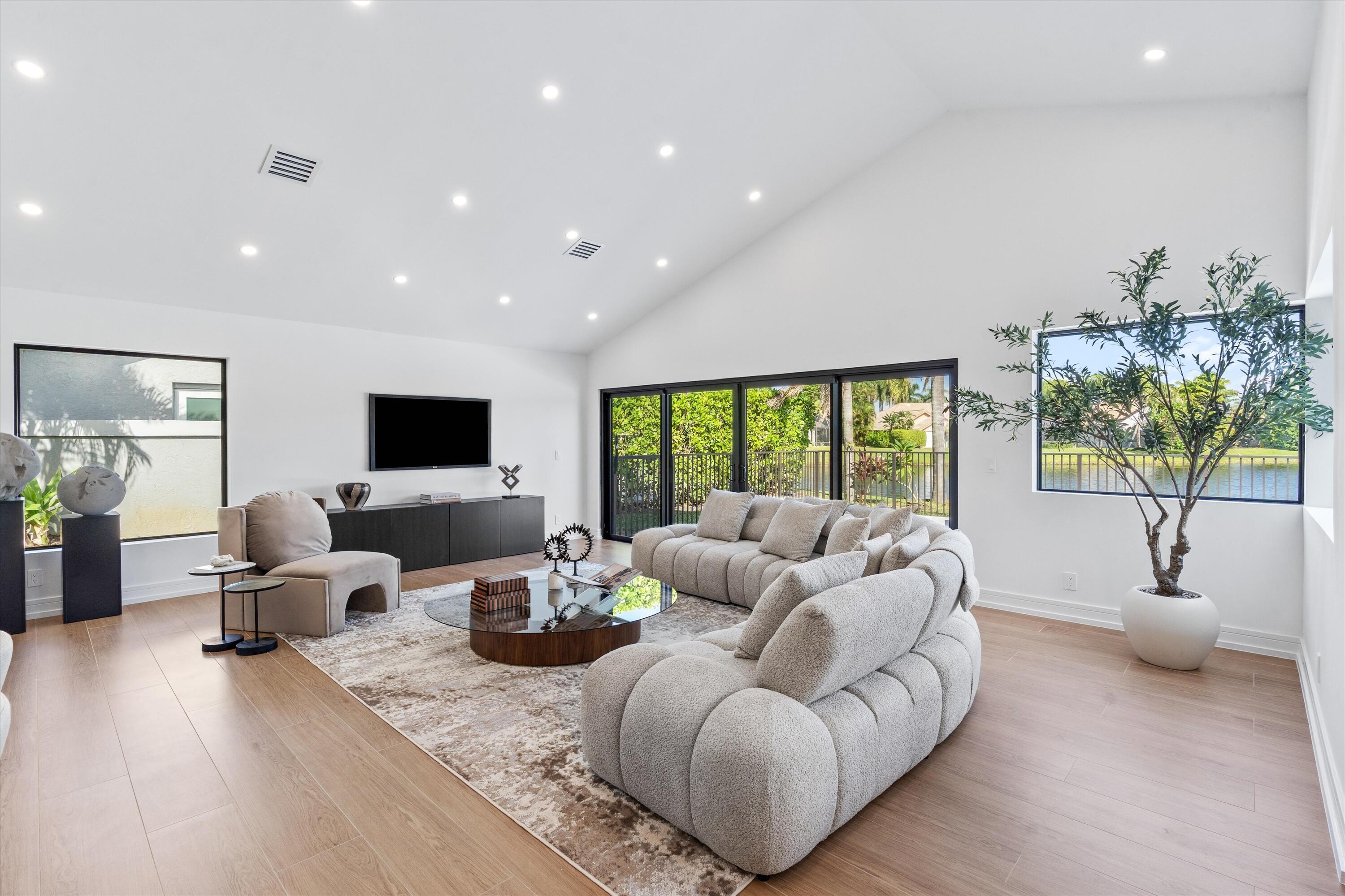 34-10747 Stonebridge Blvd Boca Raton, FL